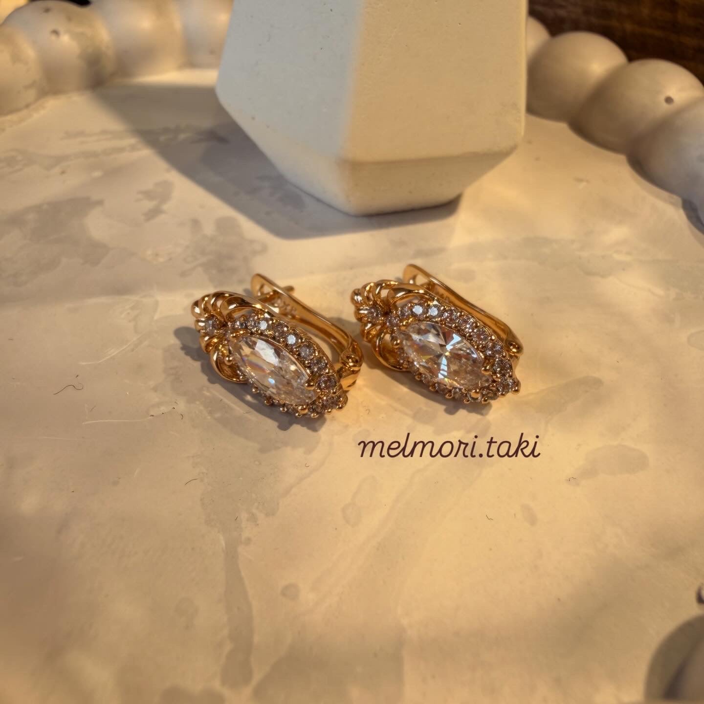 Xuping Vıntage Taşlı Model Küpe Ürün ikincil görseli