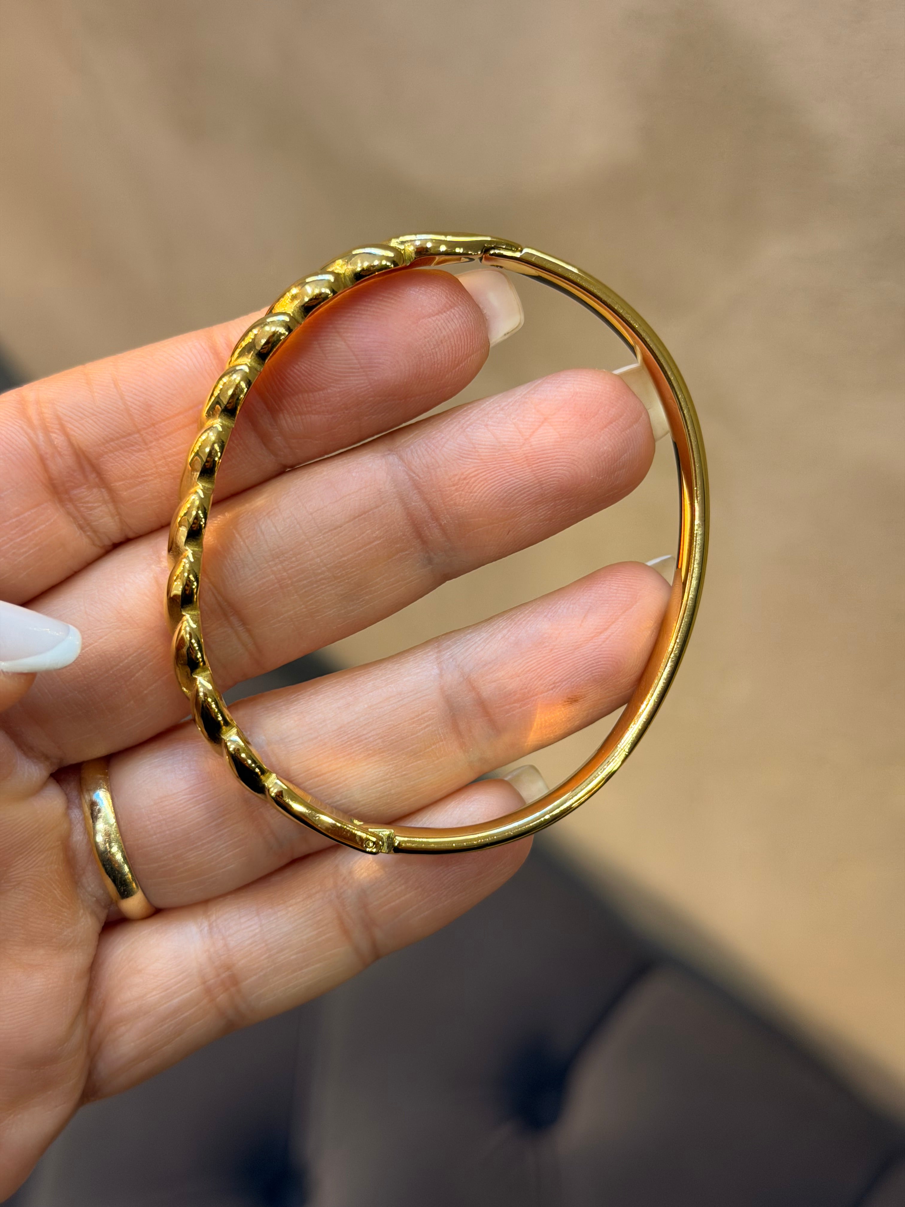 14k Kuyumcu Modeli Kalın Burgu Bileklik Kelepçe