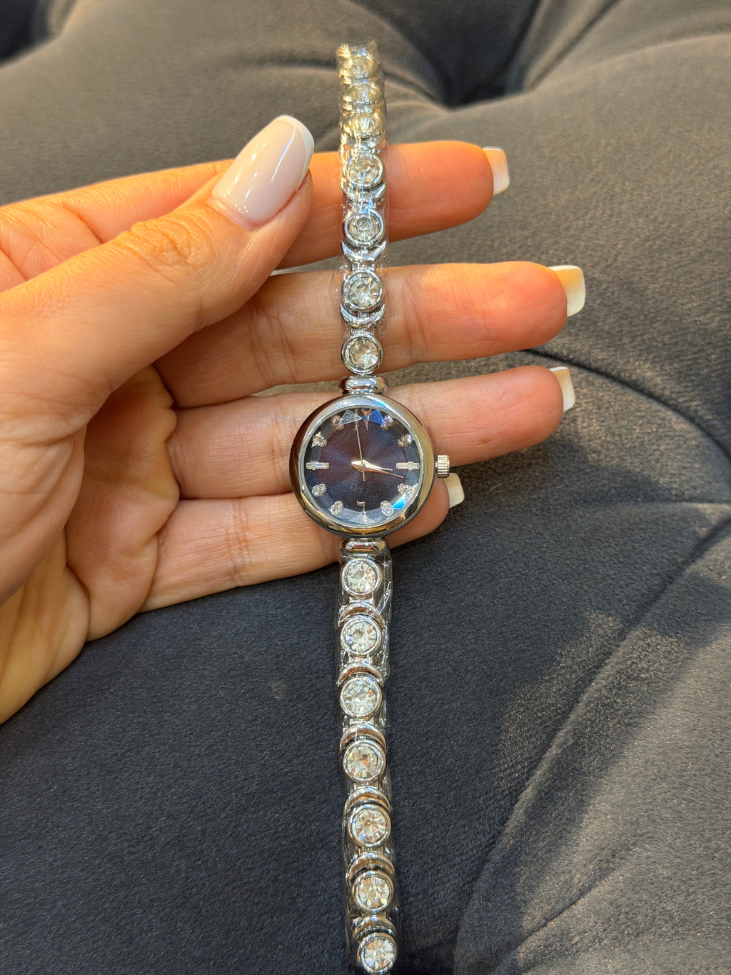 Swarovski Model Paslanmaz Çelik Kadın Saat Silver