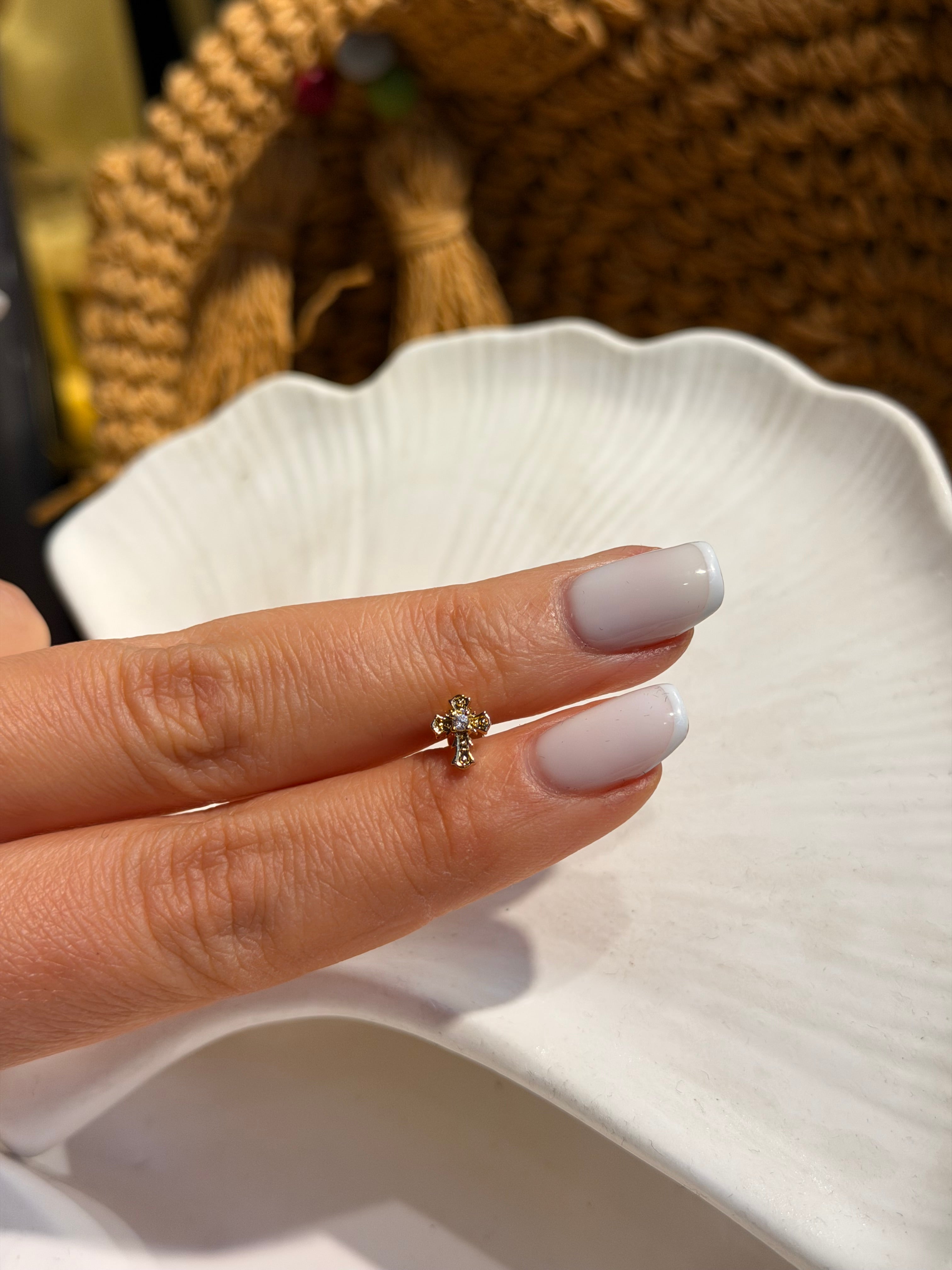 Haç Model Cerrahi Piercing Gold Ürün ana görseli