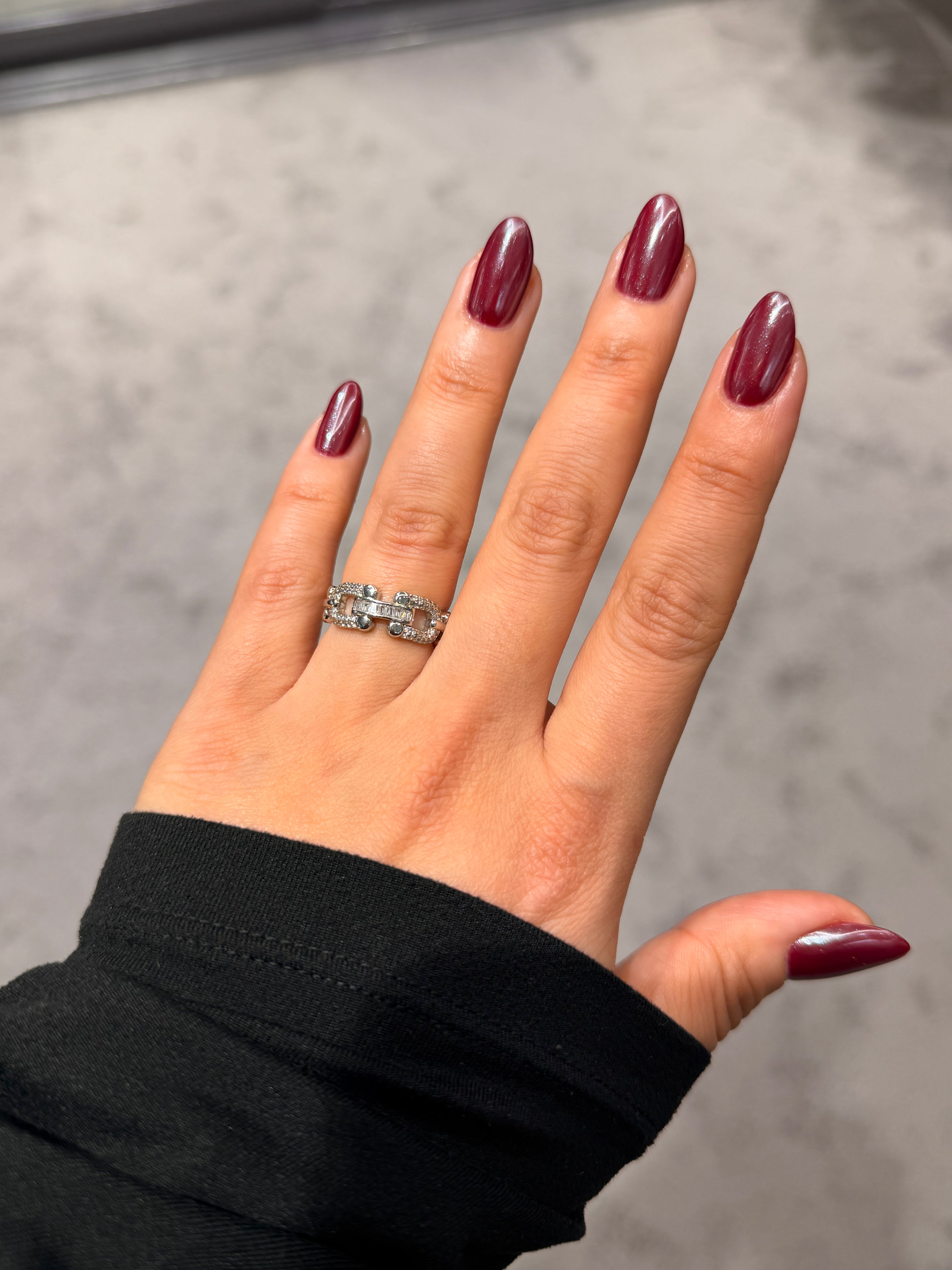 Marka Model Tasarım Taşlı Ayarlanabilir Yüzük