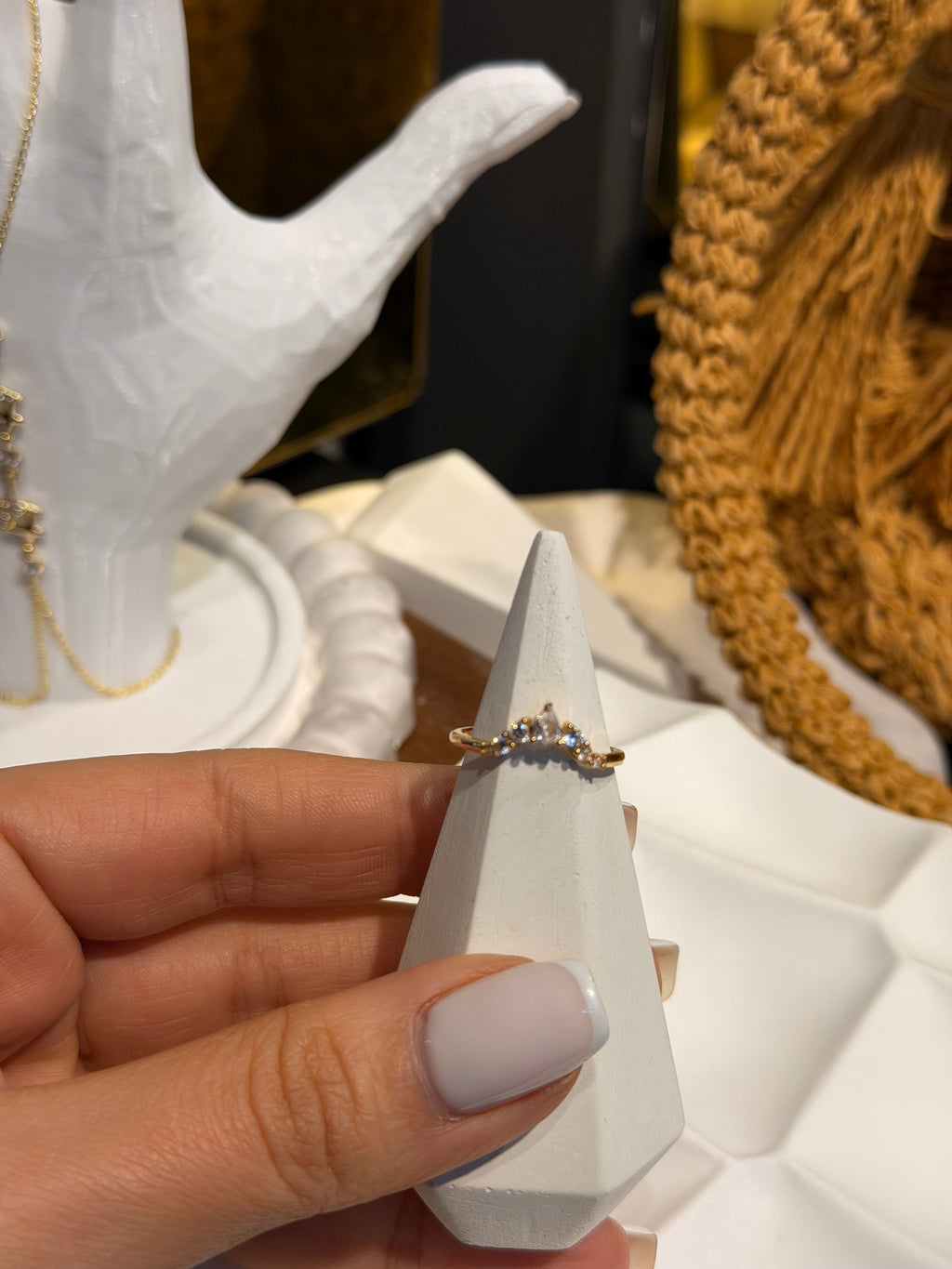 Taç Model AyarlanabiLir Yüzük Gold