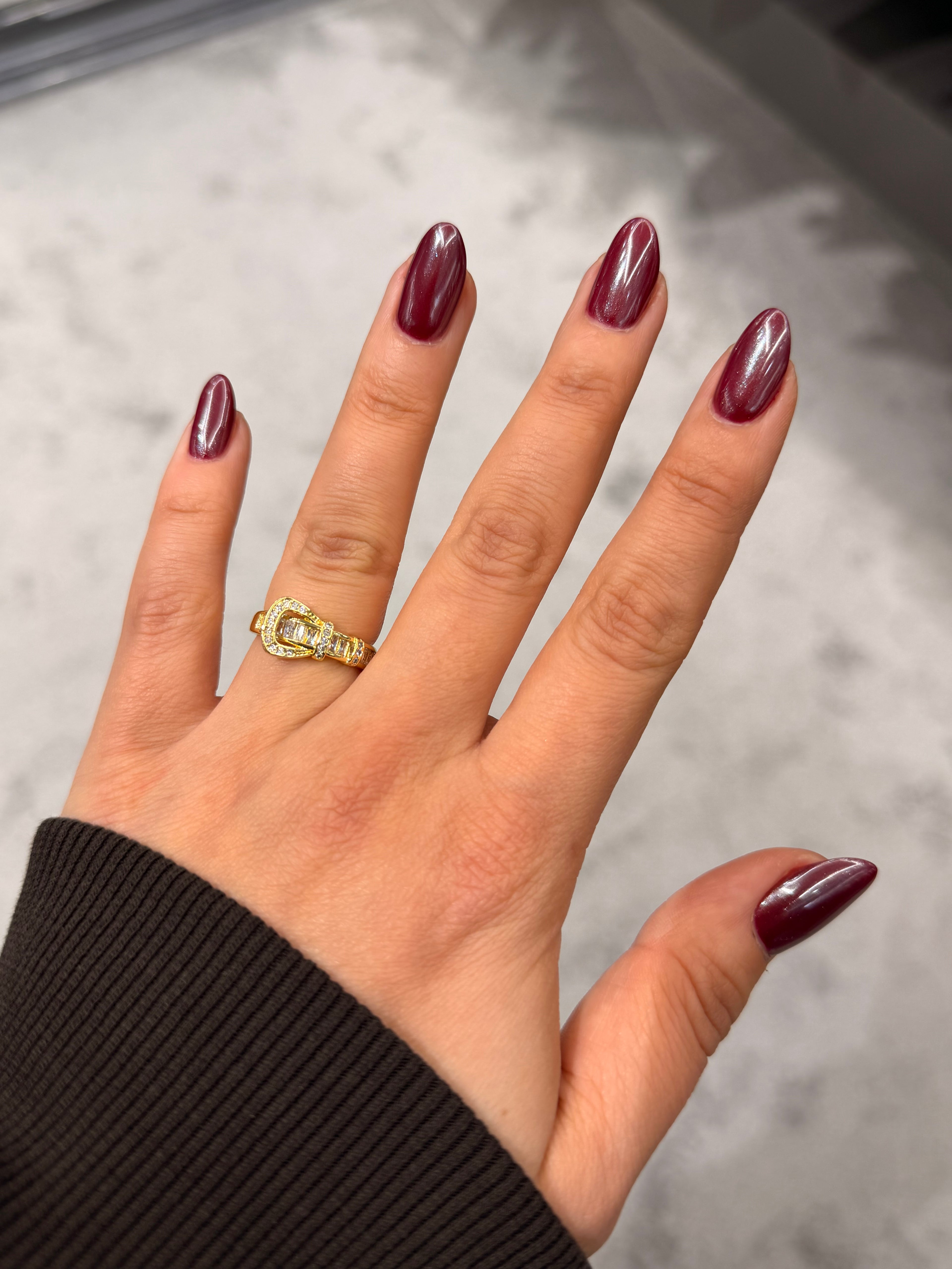 Taşlı Kemer Model Ayarlanabilir Gold Yüzük