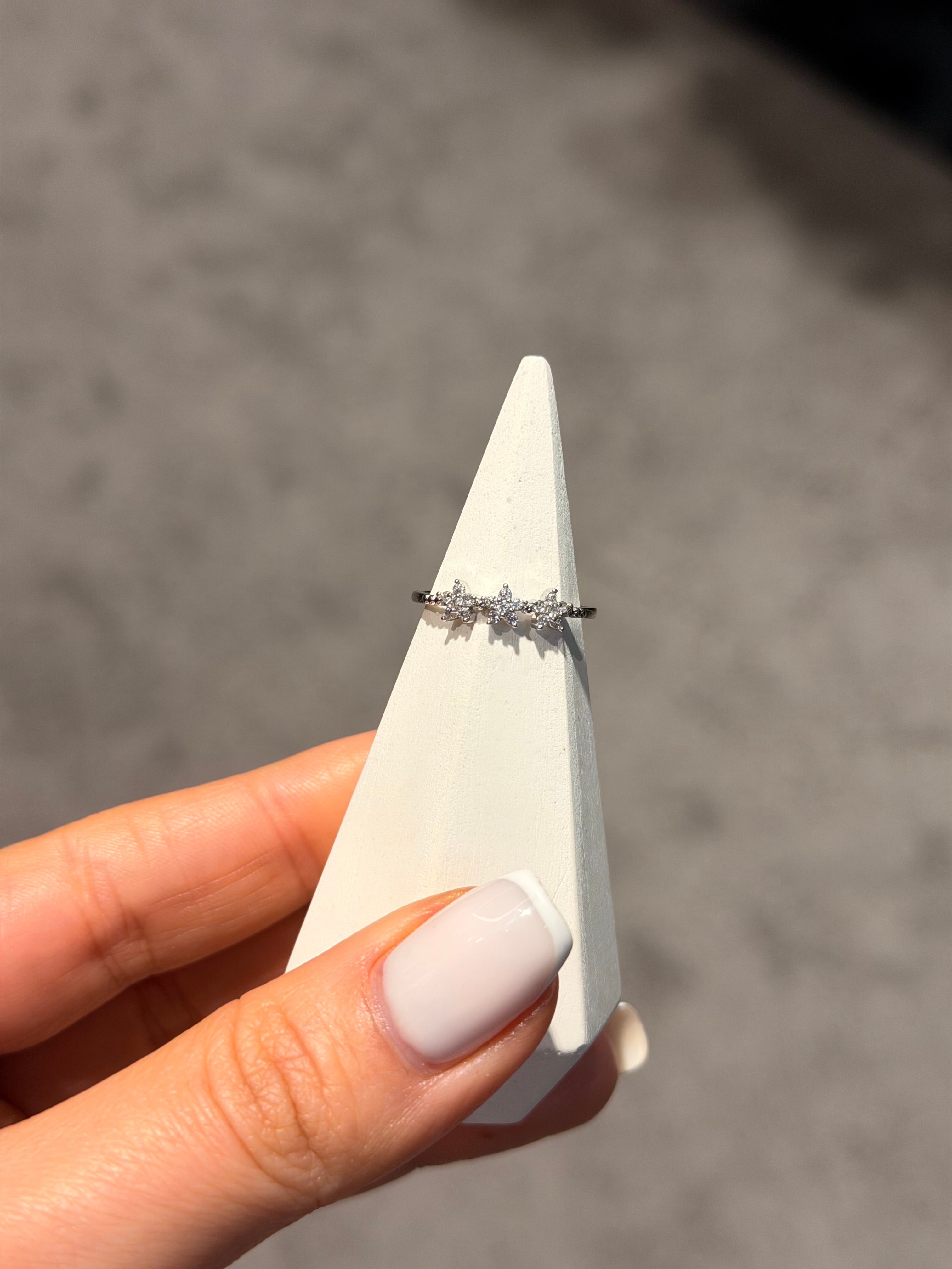 Mini 3 Çiçek Model Ayarlanabilir Yüzük Silver Ürün ikincil görseli