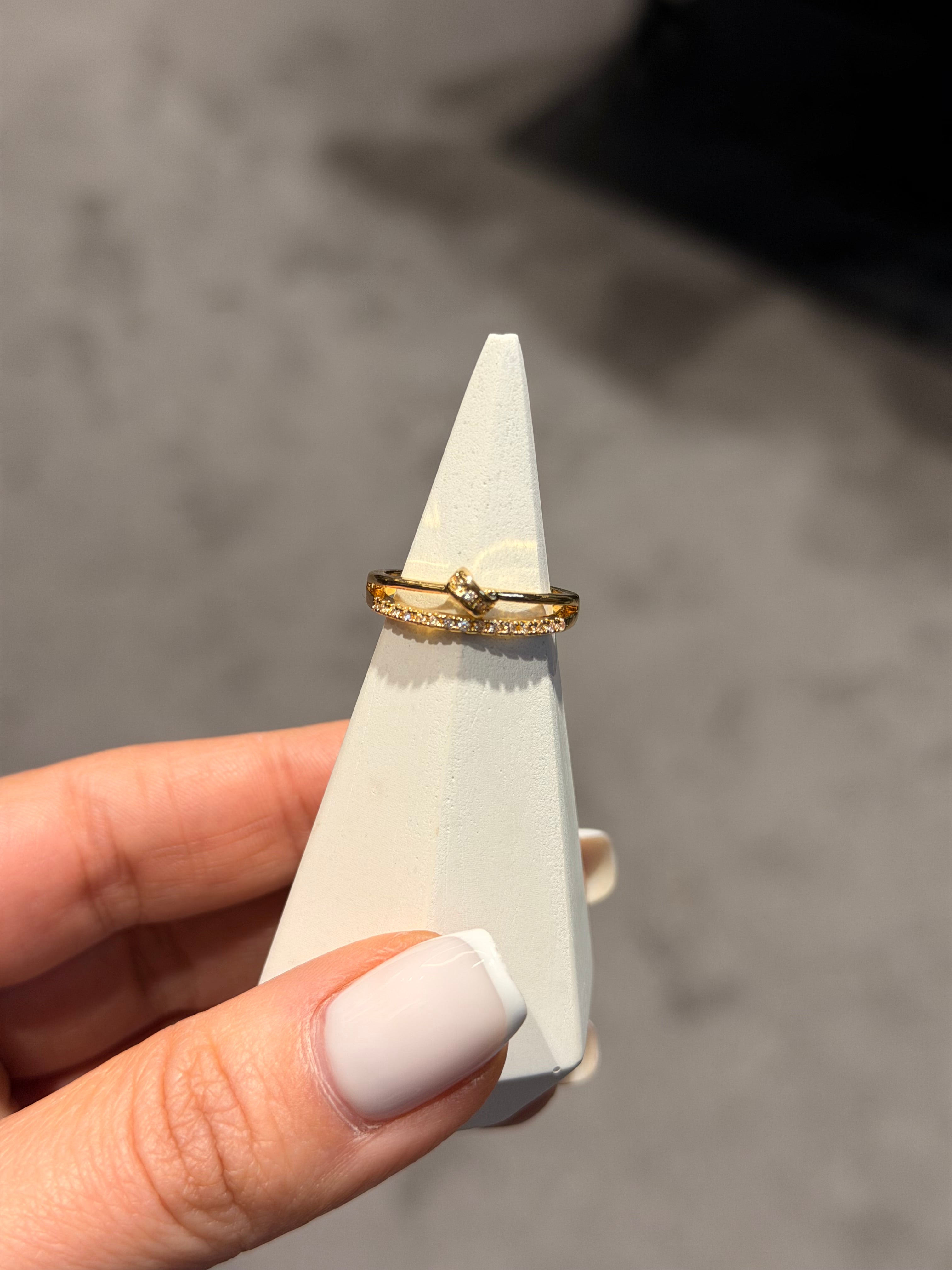 Düğüm Model Ayarlanabilir Yüzük Gold Ürün ikincil görseli