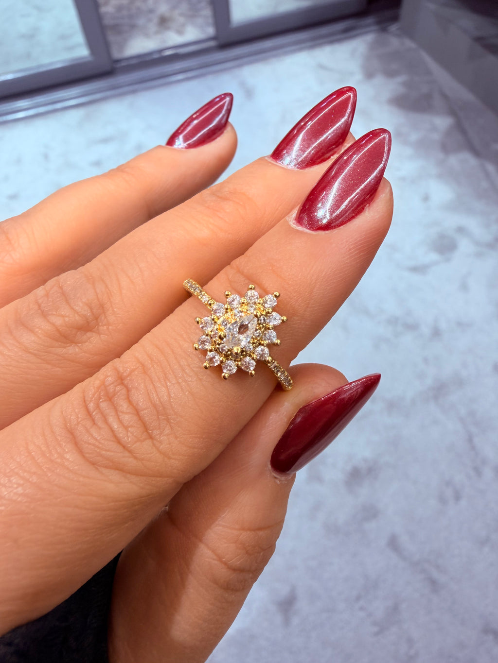 Lotus Pırlanta Detaylı Gold Ayarlanabilir Yüzük