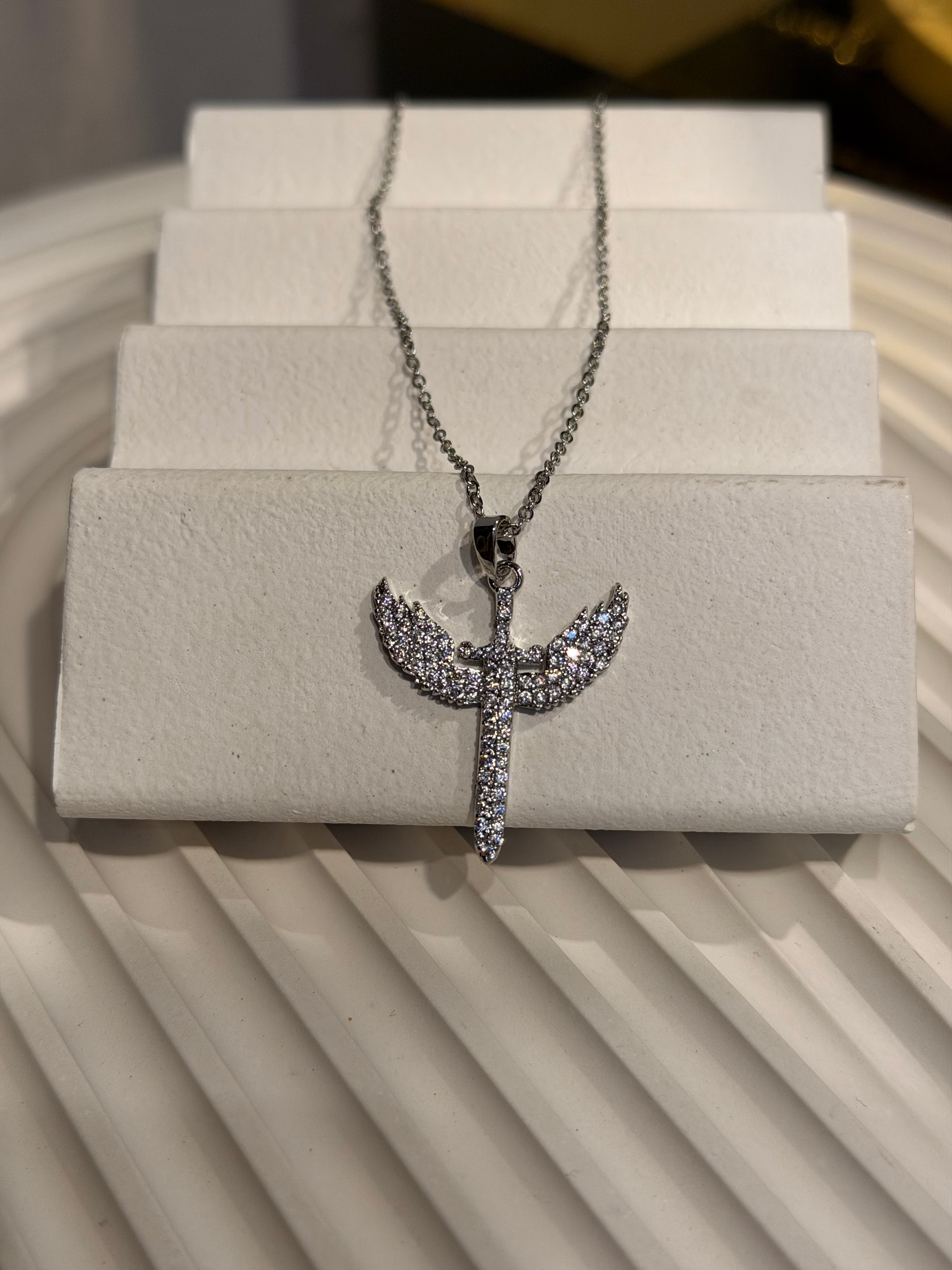 Taşlı Büyük Anka Kuşu Şans Kolyesi Silver