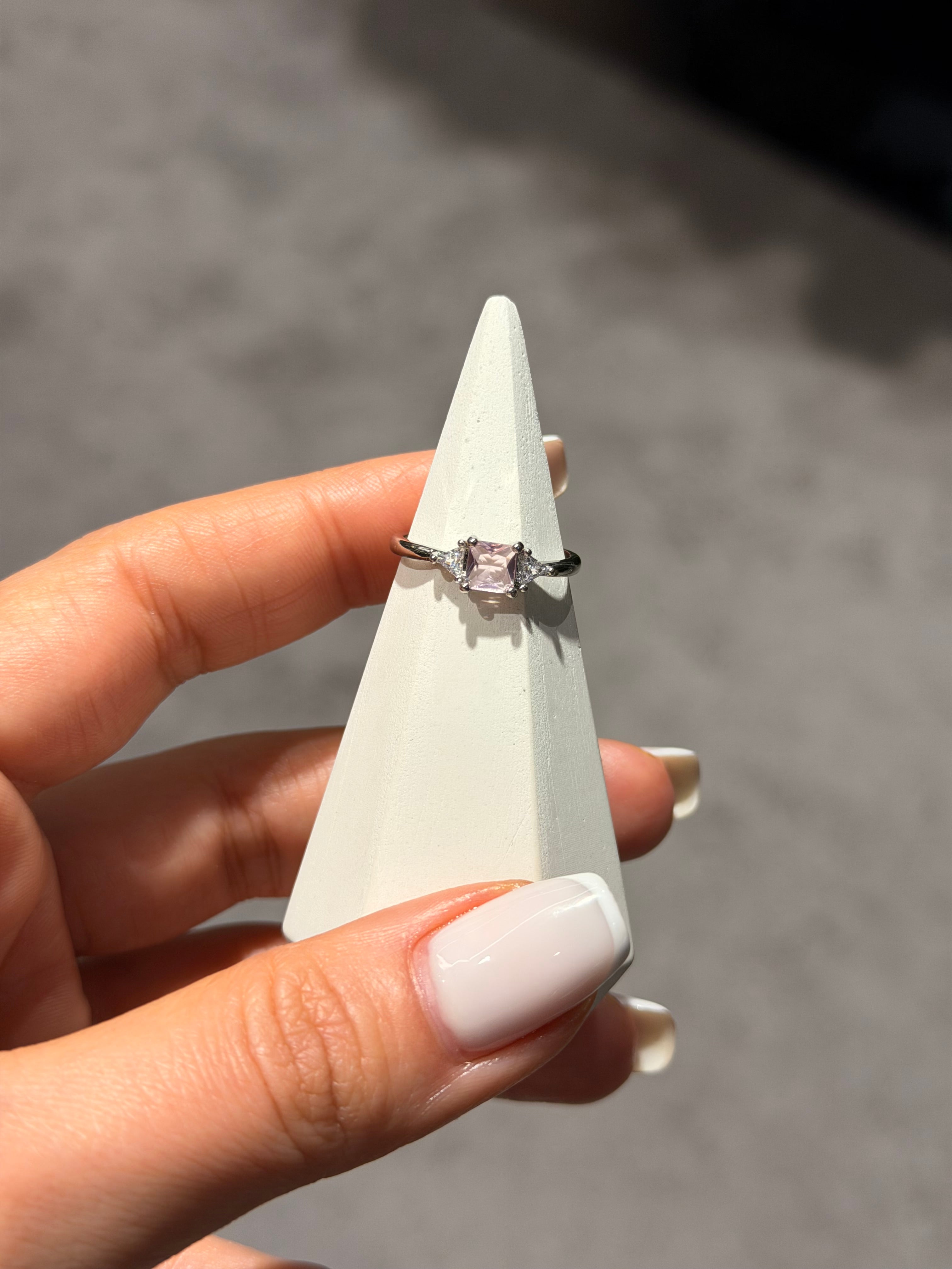 Pembe Taşlı Pırlanta Model Ayarlanabilir Yüzük Silver Ürün ikincil görseli