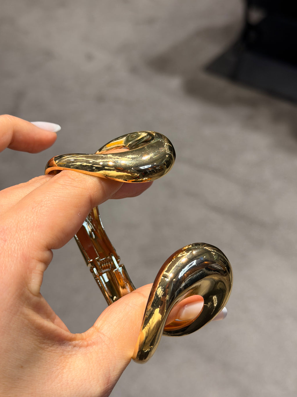 Modern Tasarım Kalın Bileklik