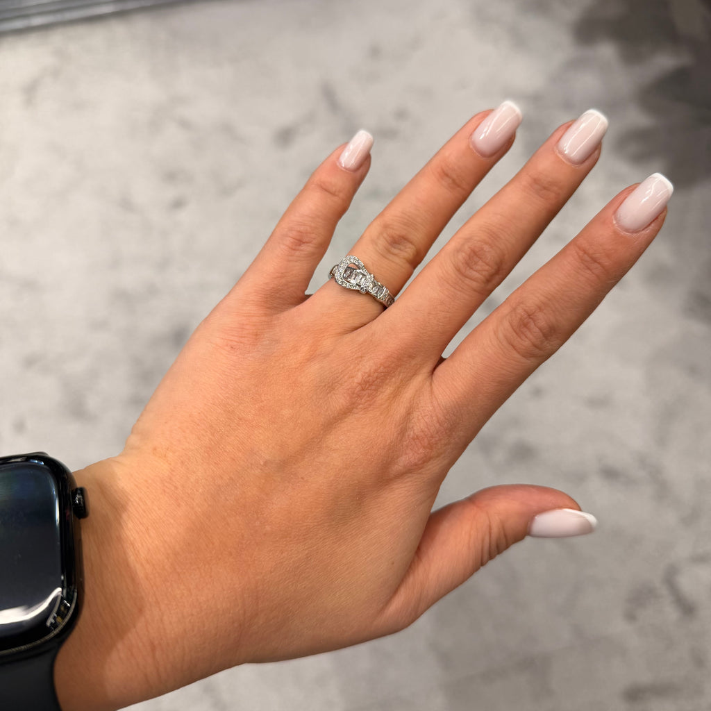 Taşlı Kemer Model Ayarlanabilir Silver Yüzük