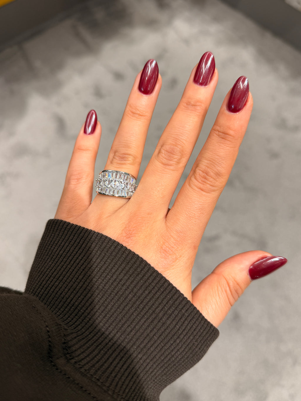 Geniş Pırlanta Taşlı Ayarlanabilir Silver Yüzük