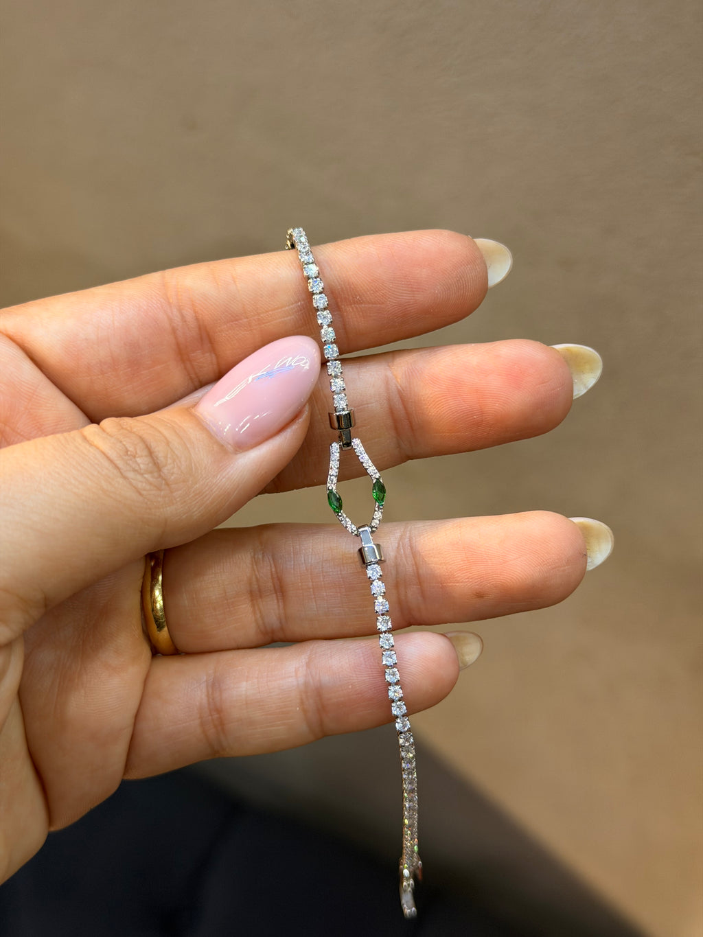 Pırlanta Yılan Model Taş Zarif Bileklik