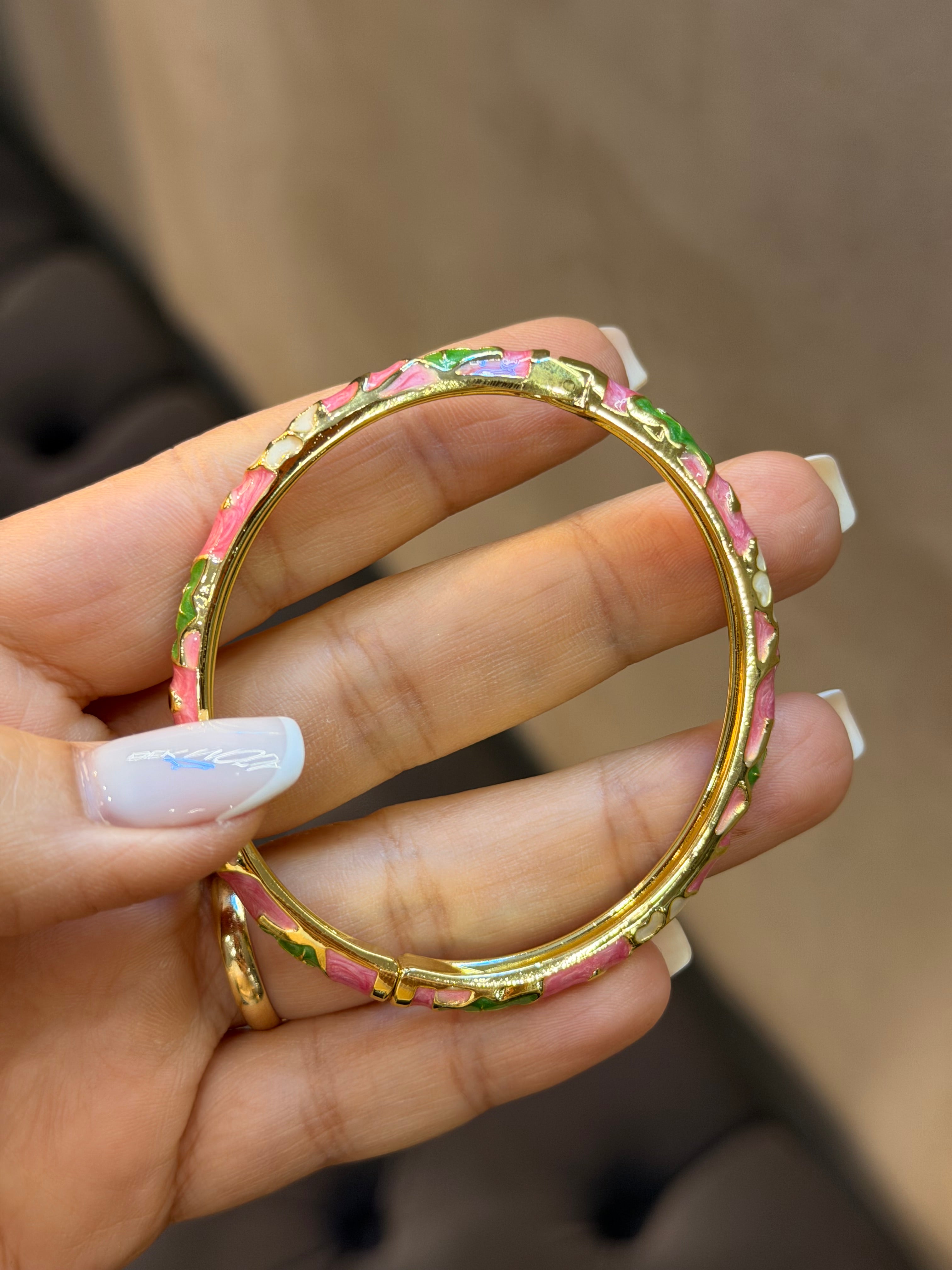 Renkli Detaylı Kelepçe Bileklik