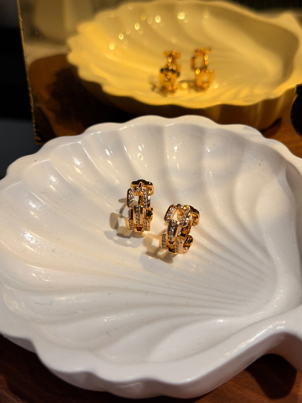 Xuping Zincir Halka Taşlı Model Küpe