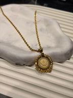 14k Tuğralı Altın Madalyon Kolye