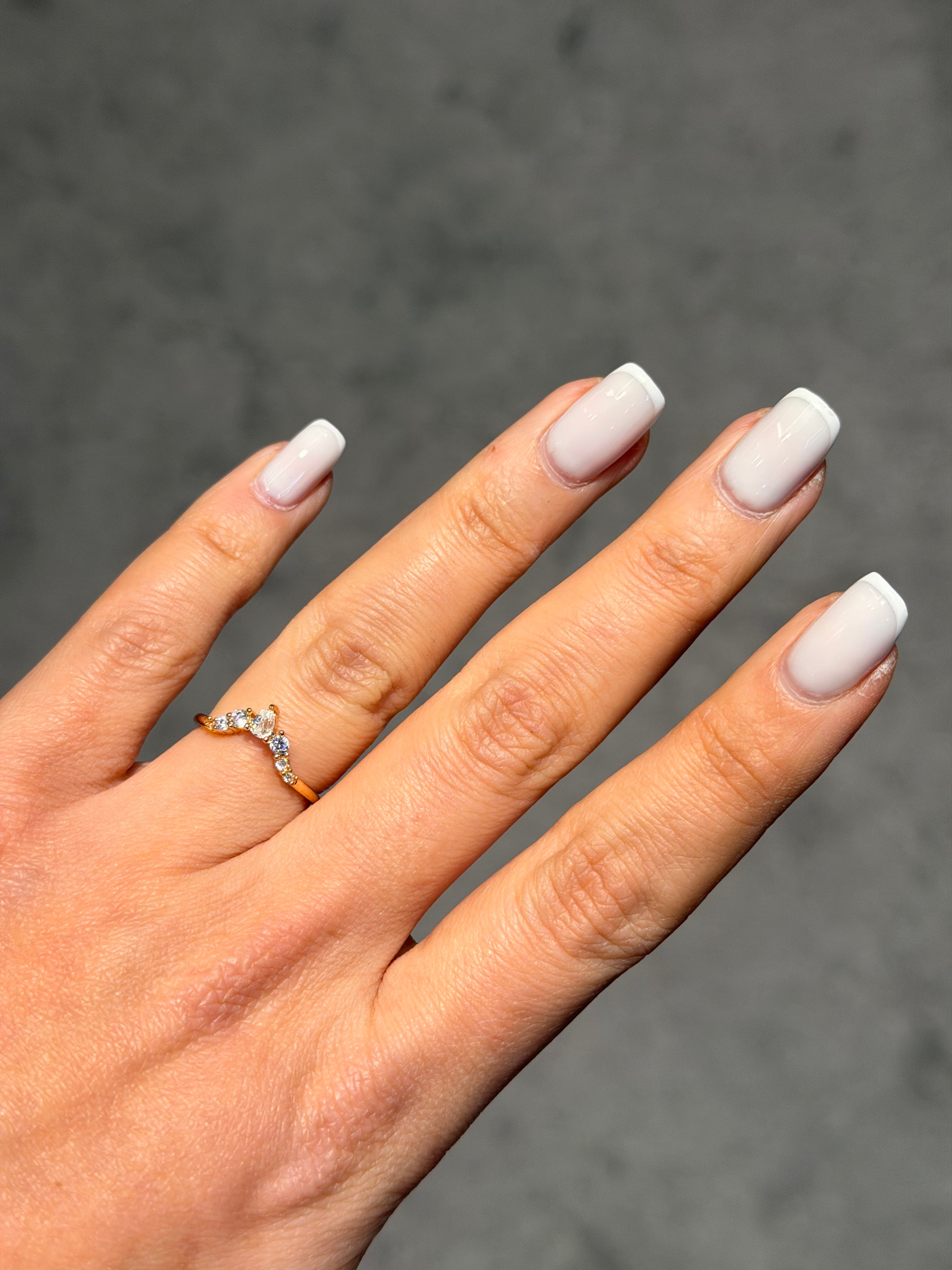 Taç Model AyarlanabiLir Yüzük Gold