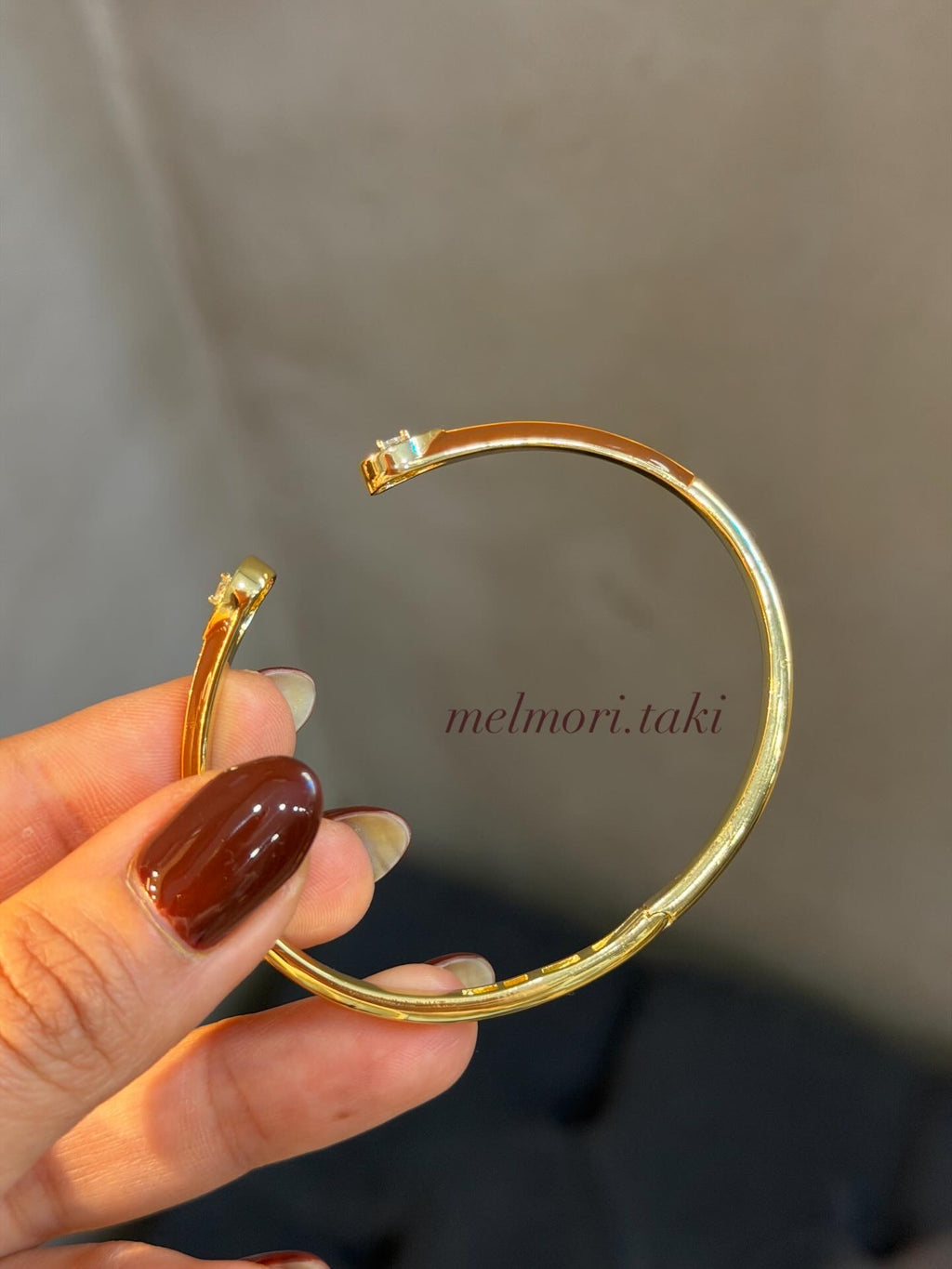 Xuping Kelepçe Bileklik