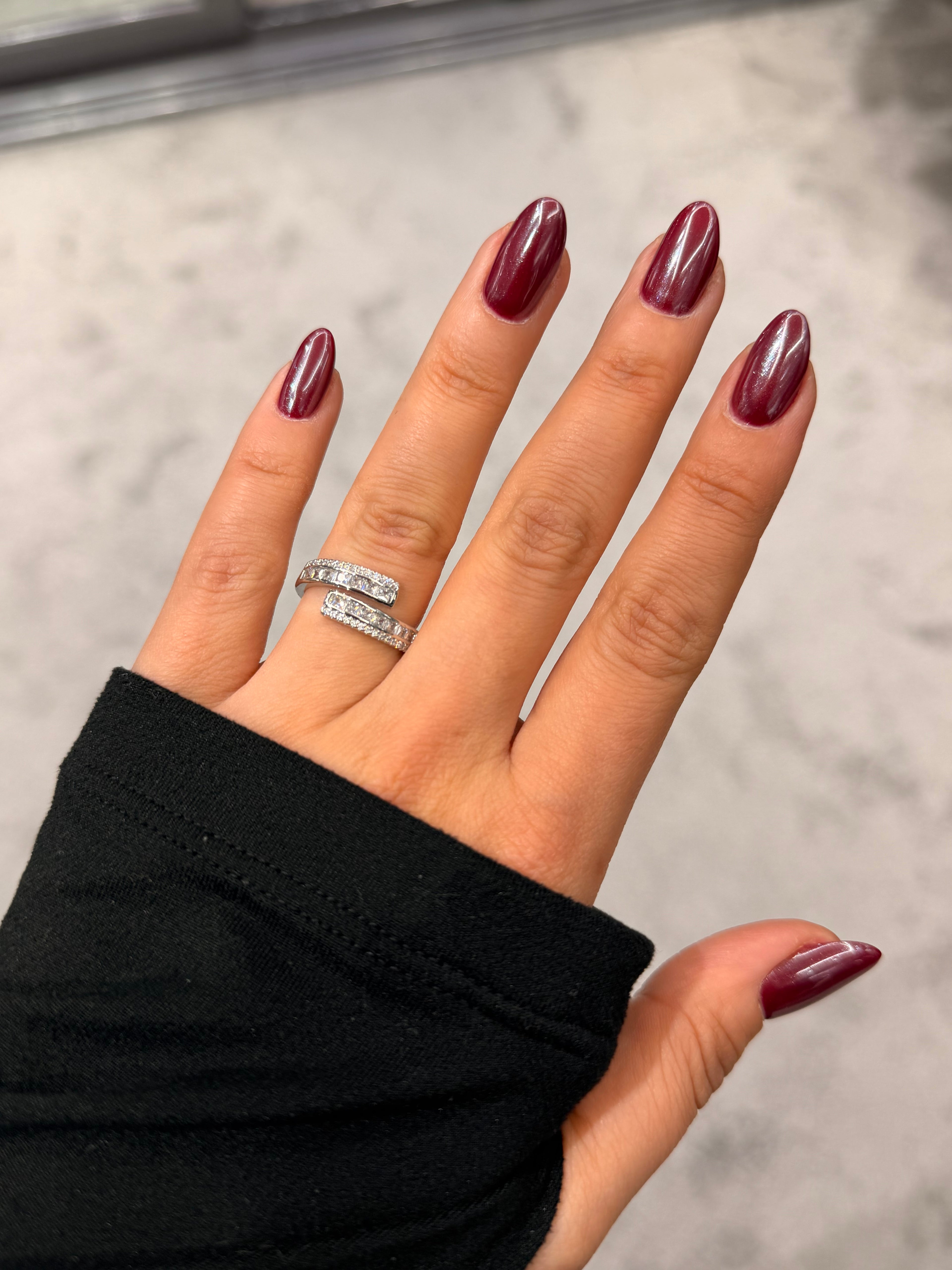 Modern Pırlanta Taş Detaylı Ayarlanabilir Yüzük