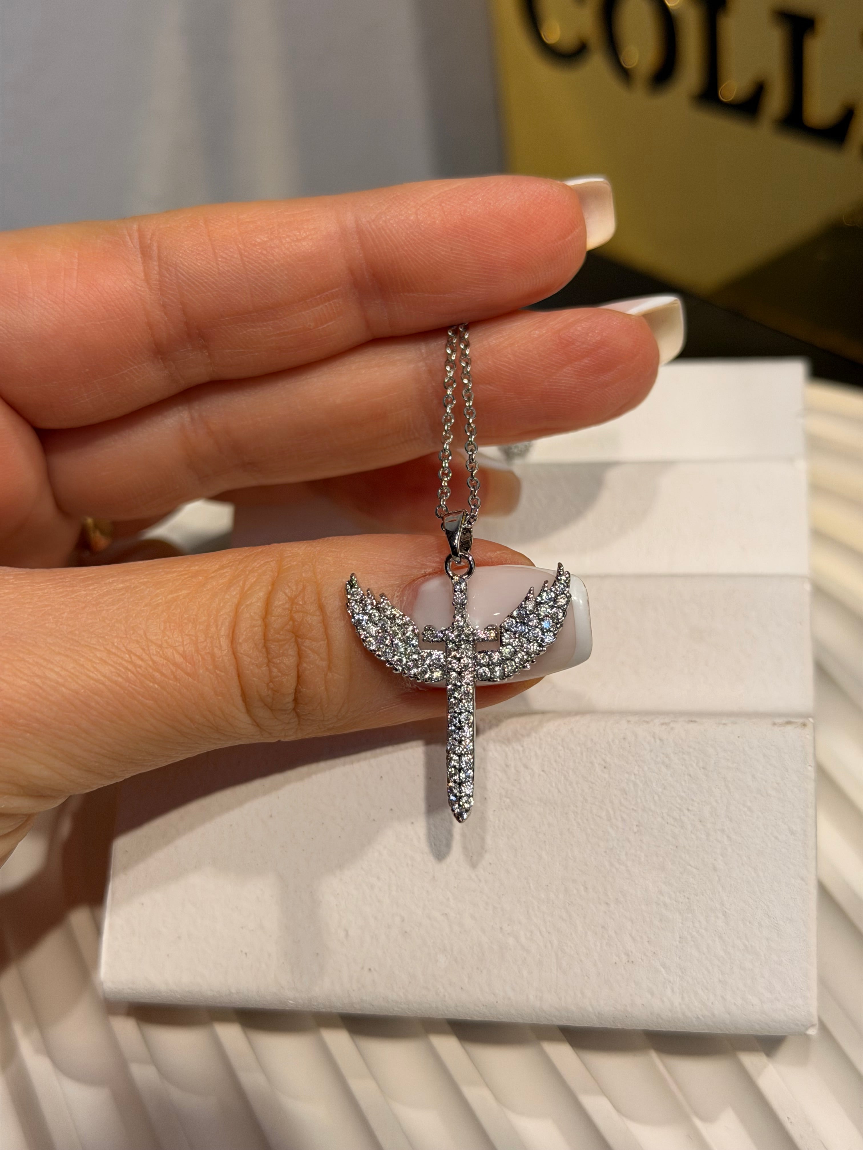 Taşlı Büyük Anka Kuşu Şans Kolyesi Silver