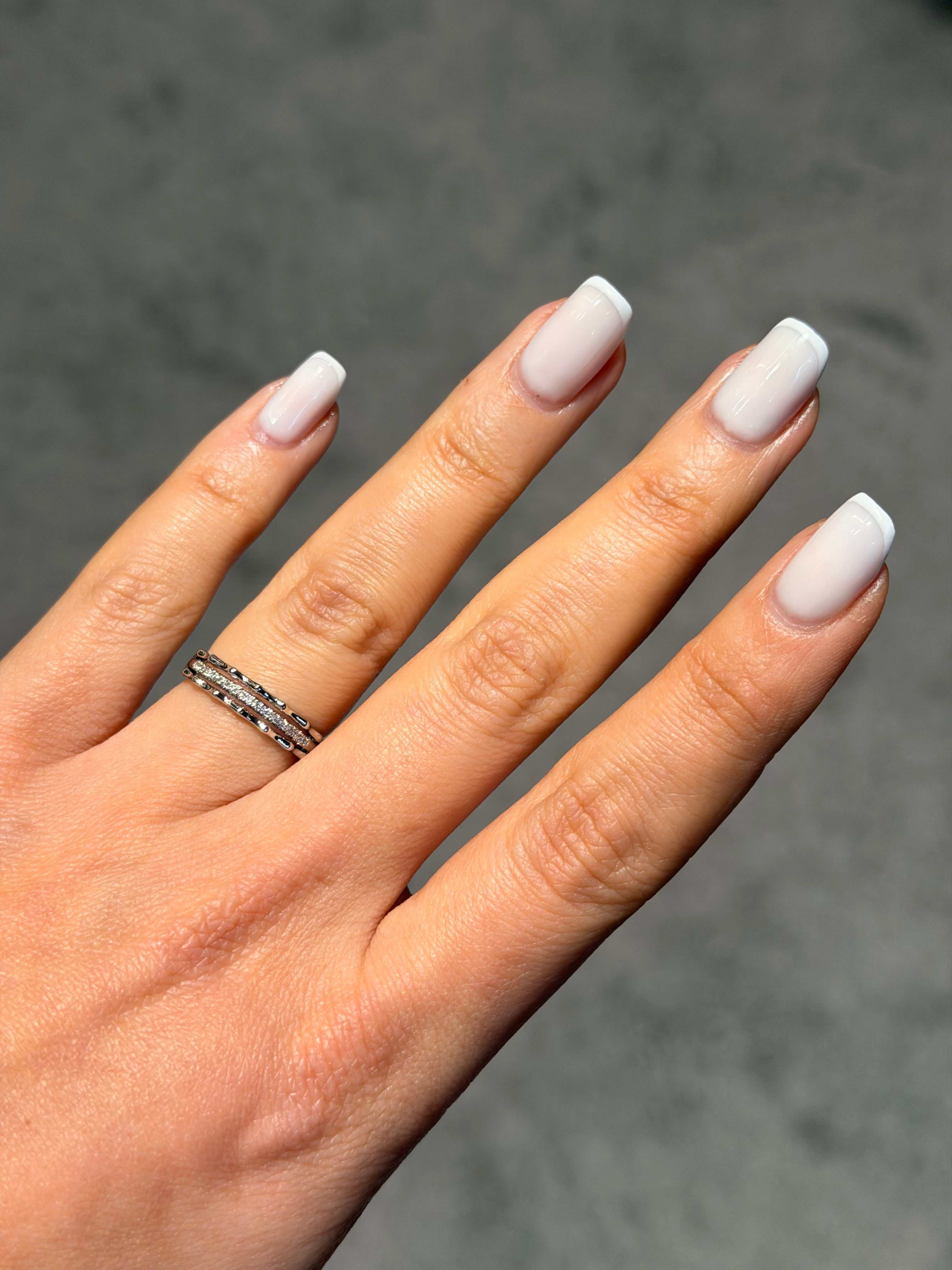 Zarif Model Ayarlanabilir Yüzük Silver