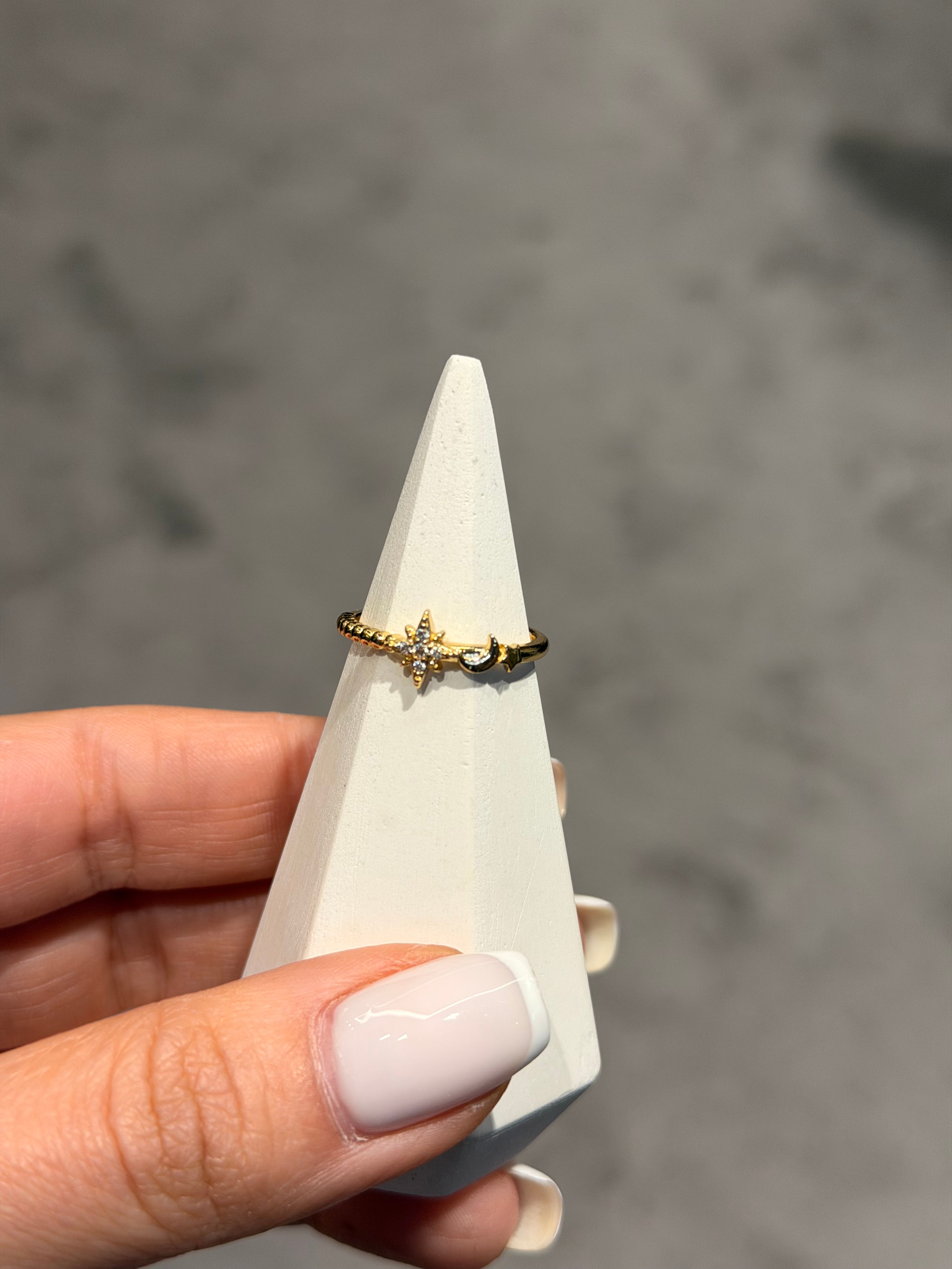 Gökyüzü Model Ayarlanabilir Yüzük Gold Ürün ikincil görseli