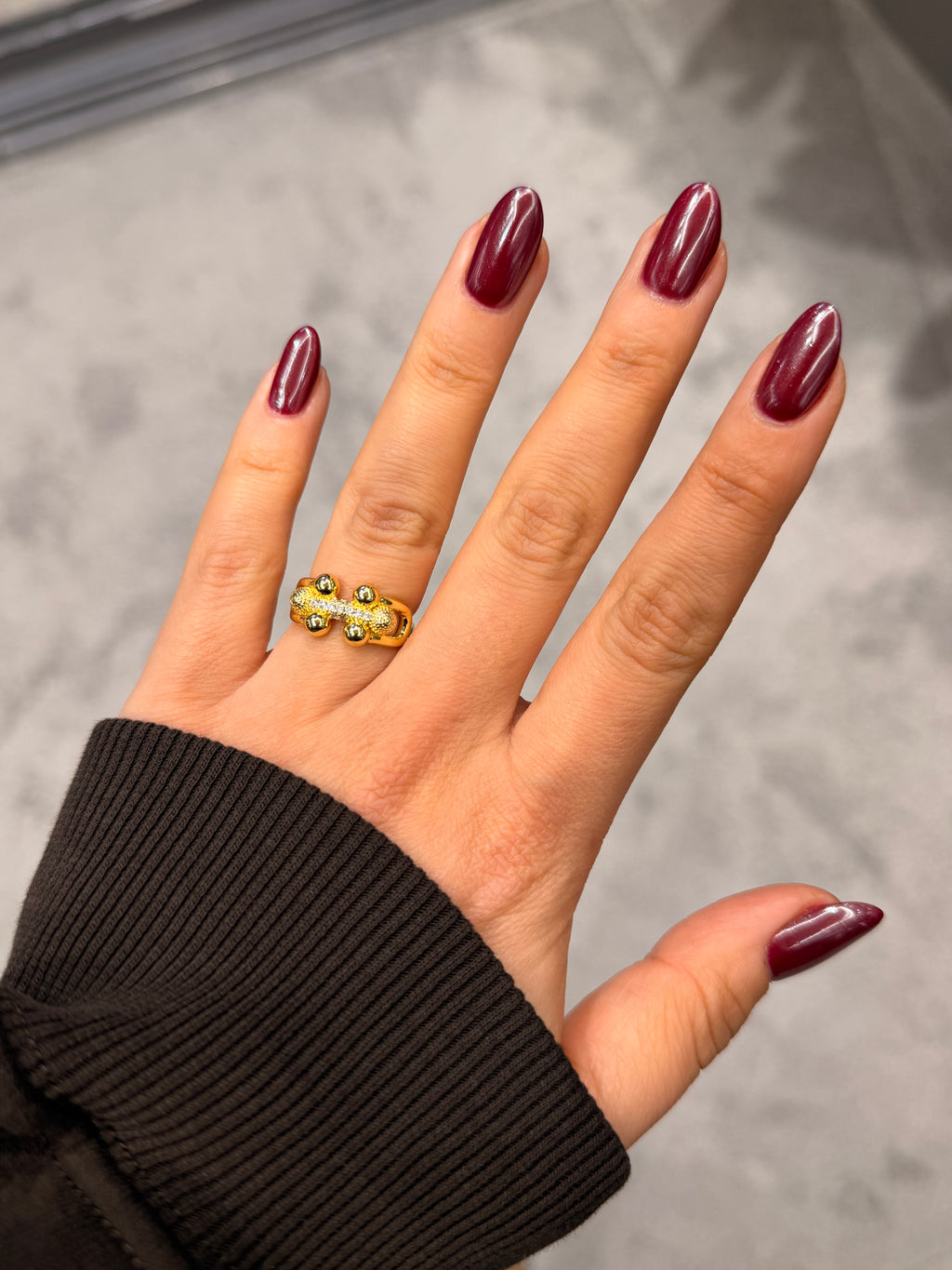 Marka Model Tasarım Taşlı Ayarlanabilir Yüzük Gold