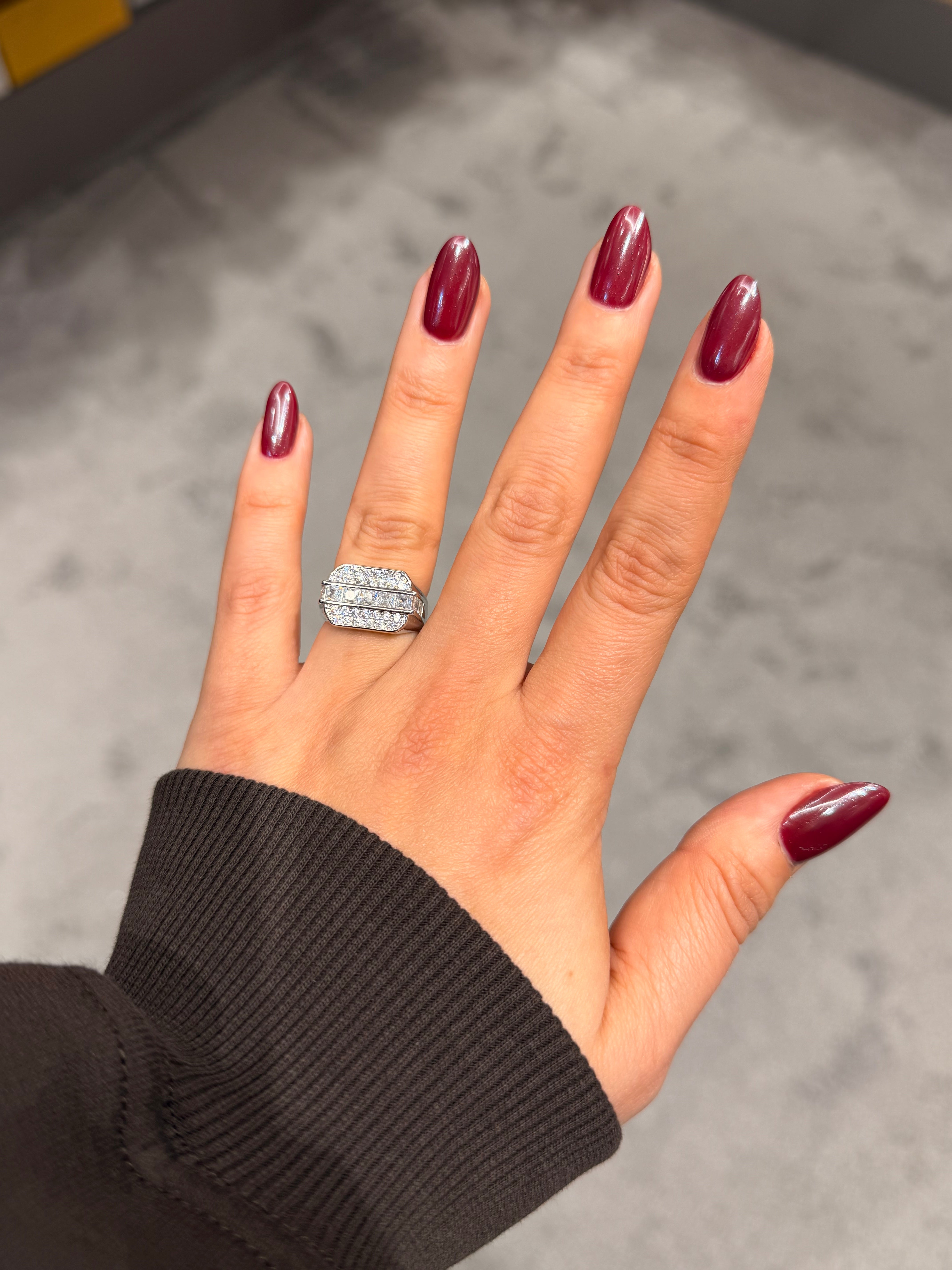 Büyük Pırlanta Model Ayarlanabilir Yüzük Ürün ikincil görseli