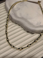 14k Altın Kaplama Siyah Taş Detaylı Tasarım Kolye