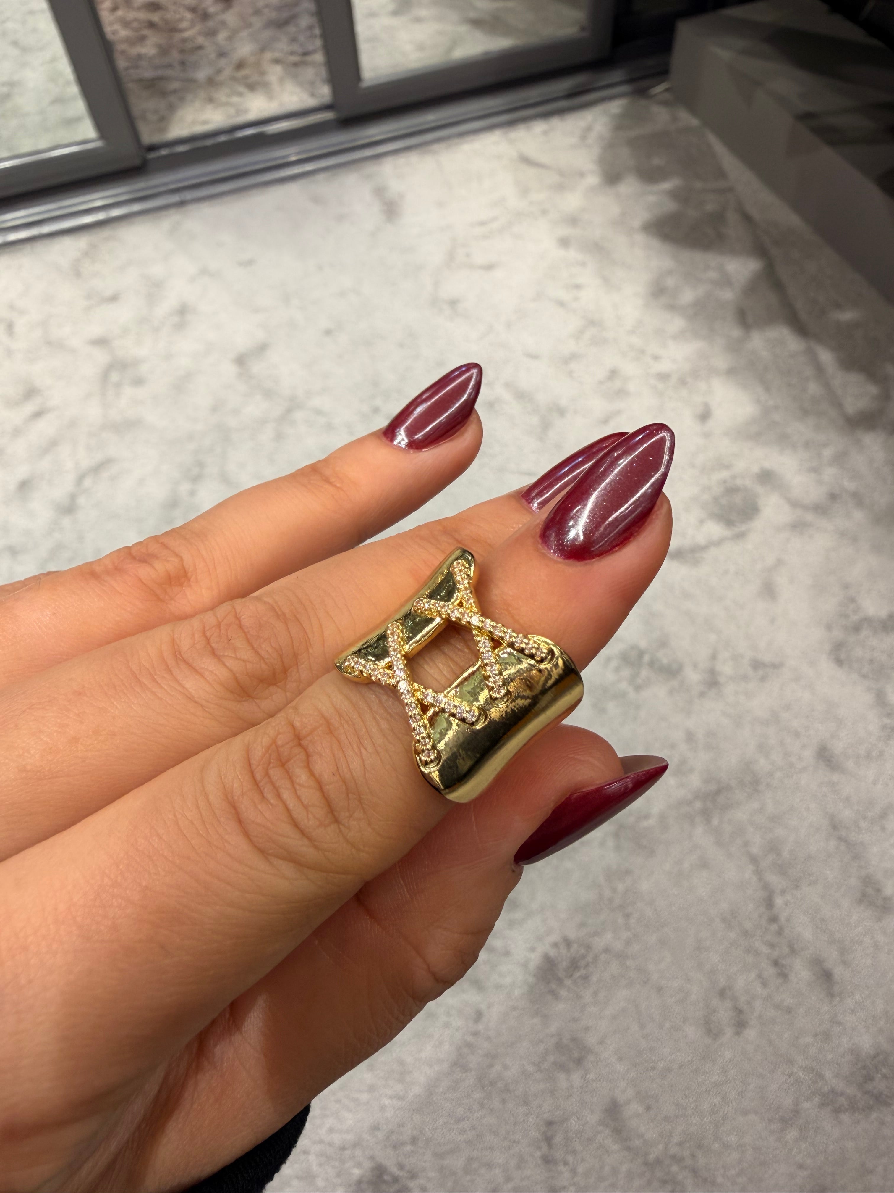 Düğüm Model Gold Ayarlanabilir Yüzük