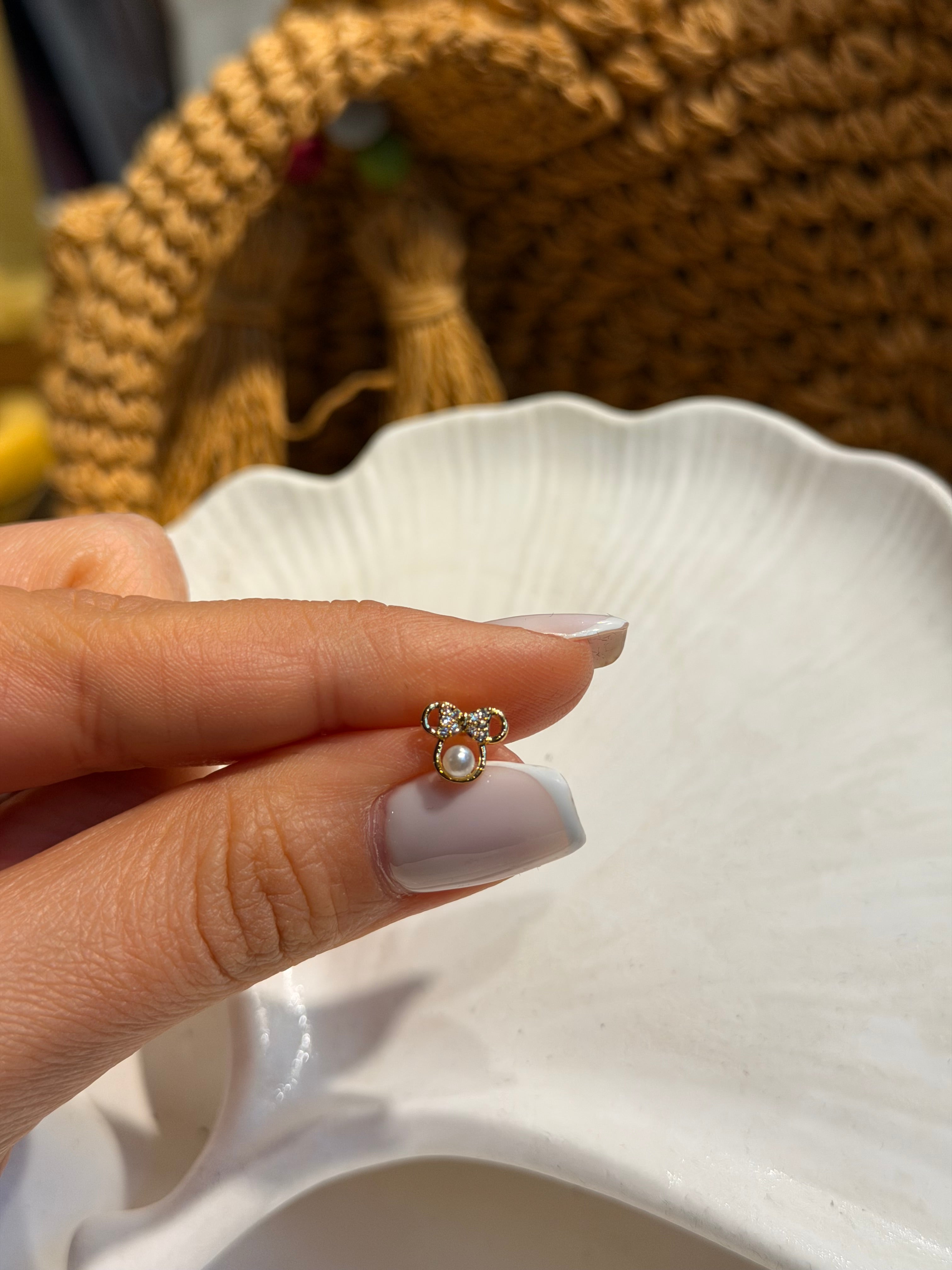 İncili Mickey Model Cerrahi Piercing Gold Ürün ana görseli