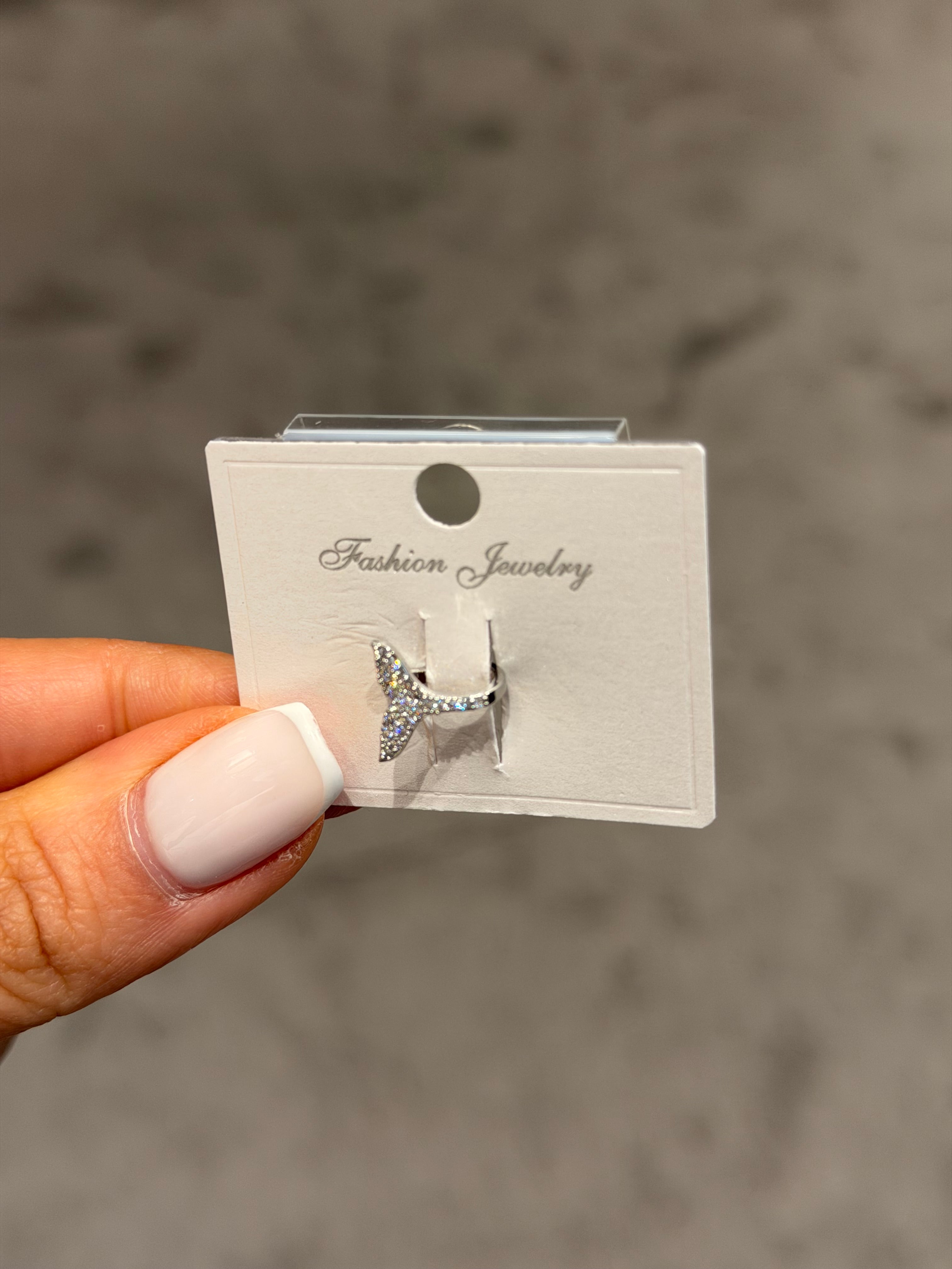 Ear Cuff ( Deliksiz Kıkırdak Küpesi ) Ürün ikincil görseli