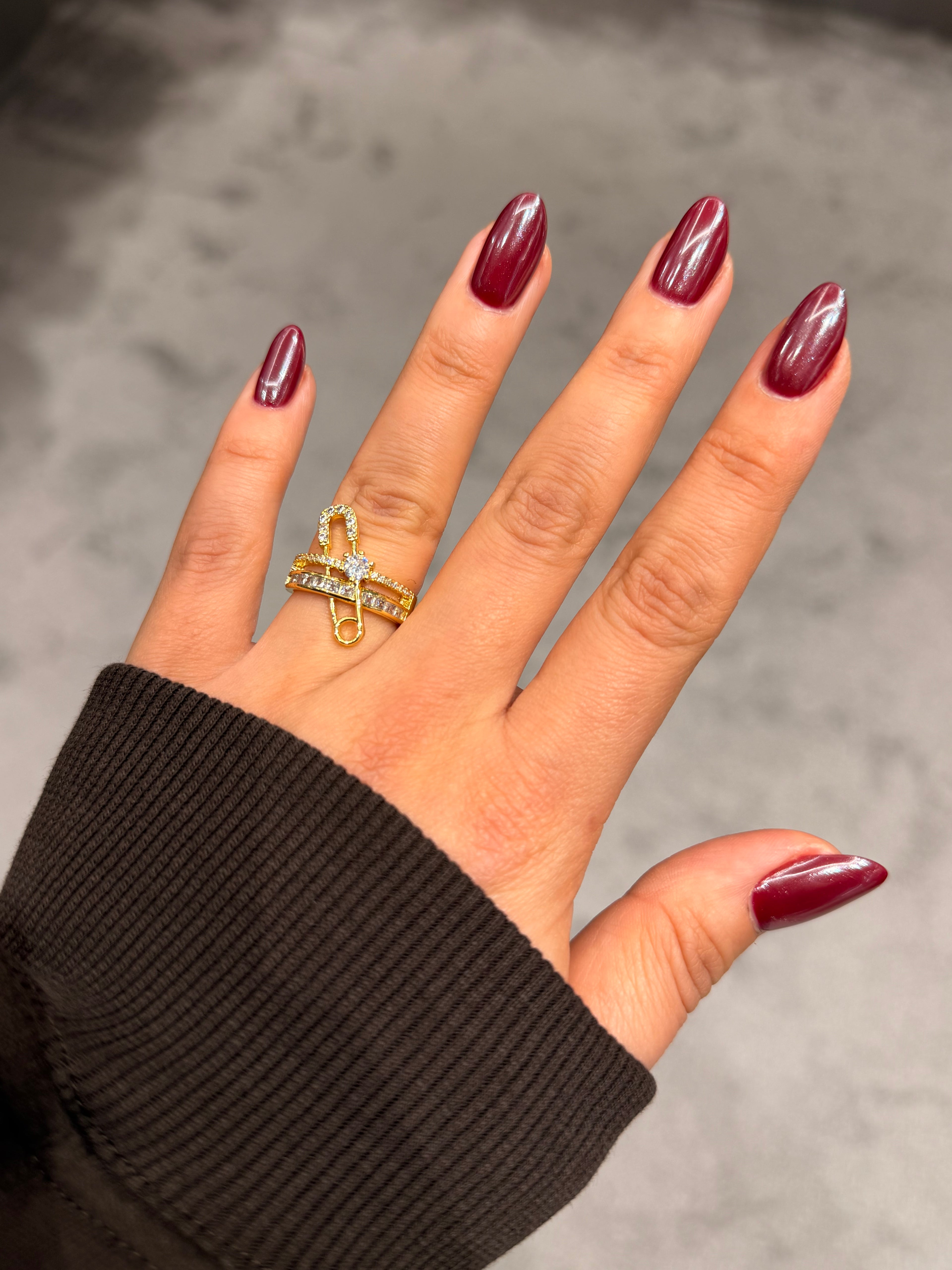 Çengelli Taşlı İğne Model Ayarlanabilir Yüzük Gold