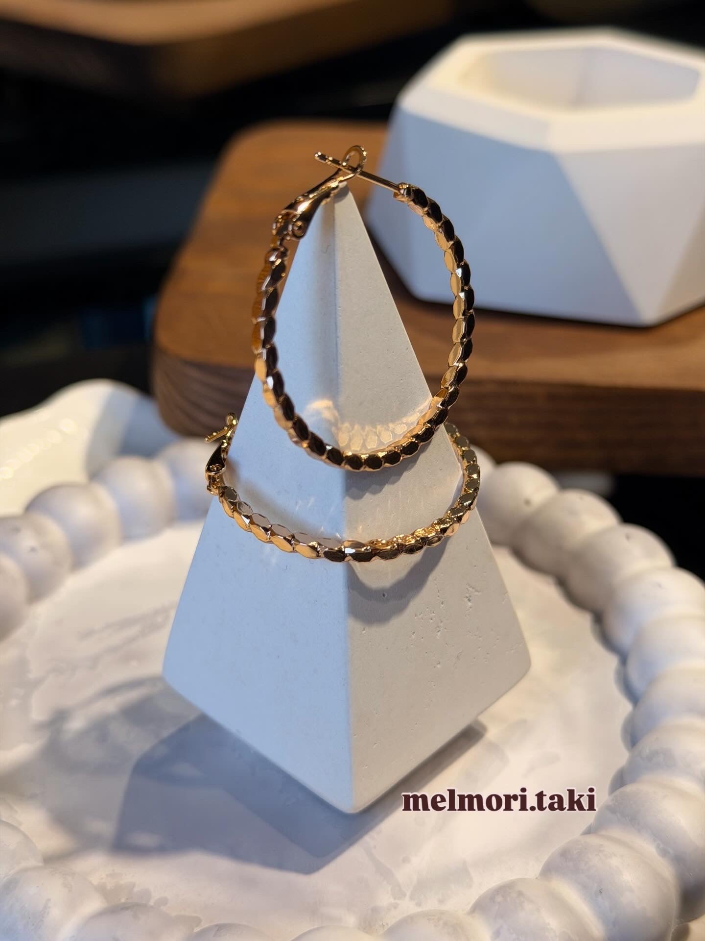 Xuping Örgü Model Halka Küpe Ürün ikincil görseli