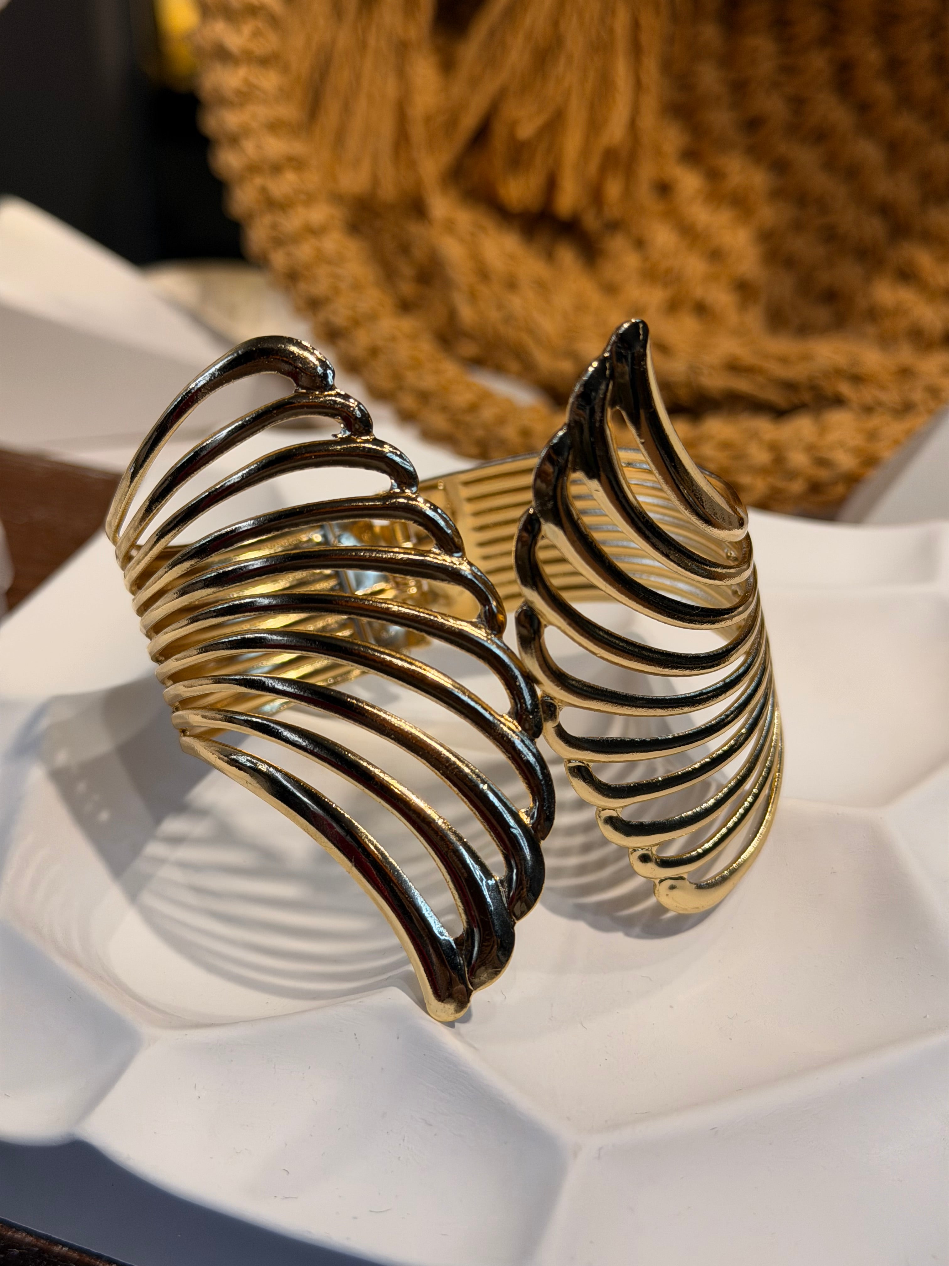 Aurelia Spiral Kalın Bileklik