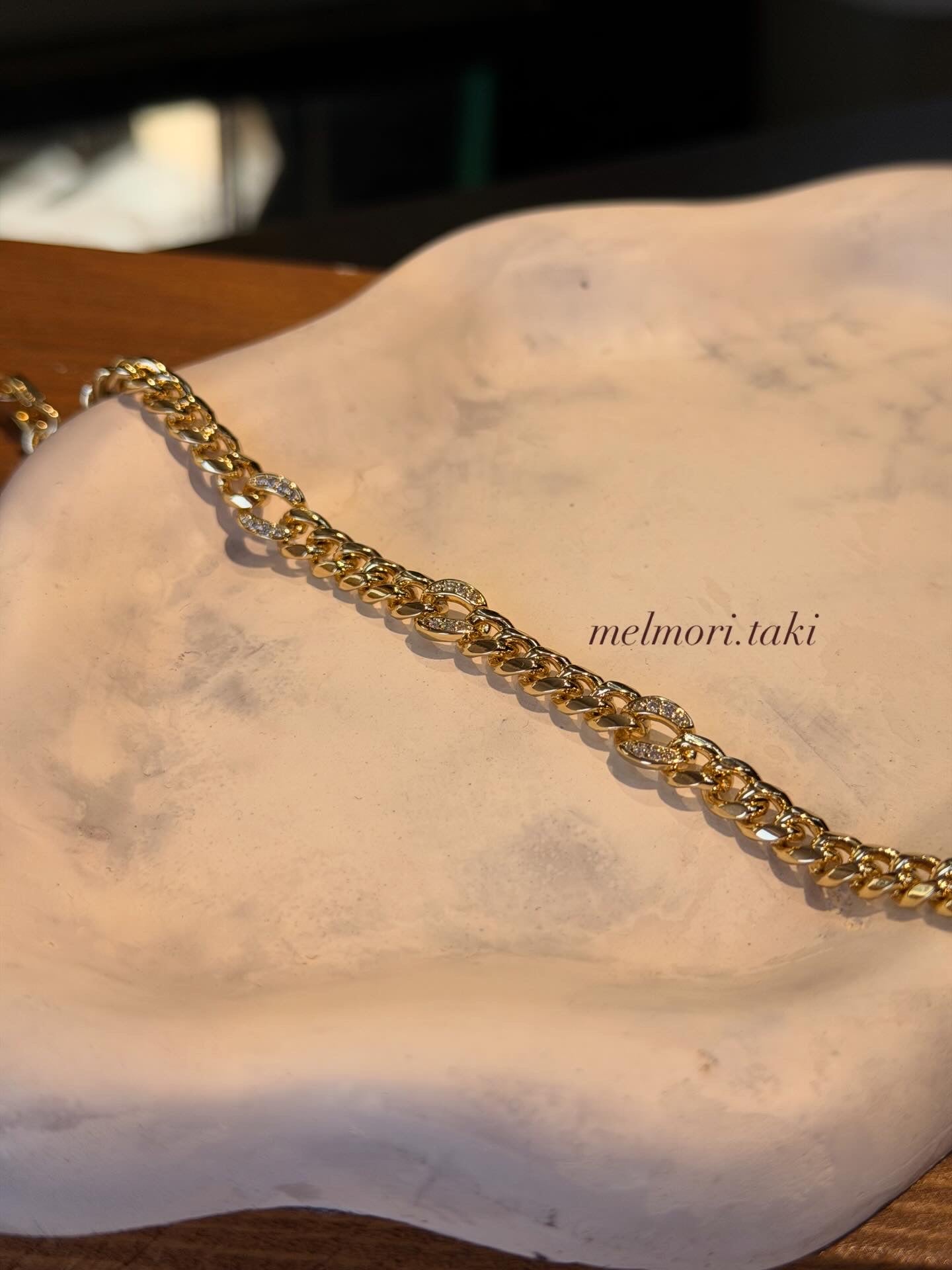 Xuping Seri 14k Altın Kaplama Pırlanta Taşlı Bileklik Ürün ana görseli