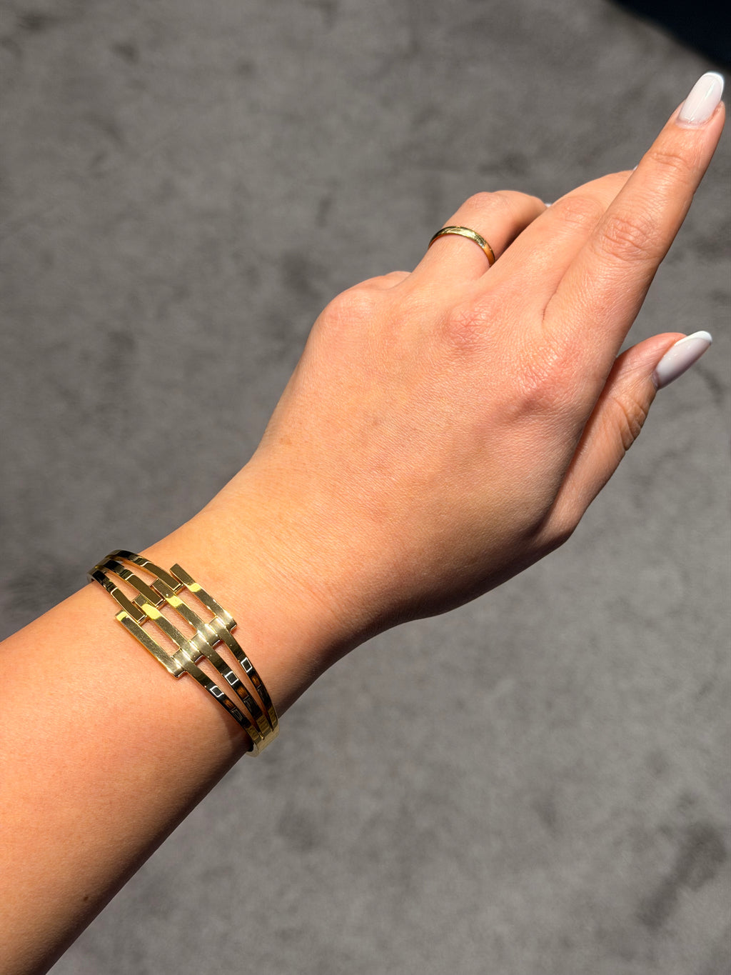 14k Kuyumcu Model Kelepçe Bileklik