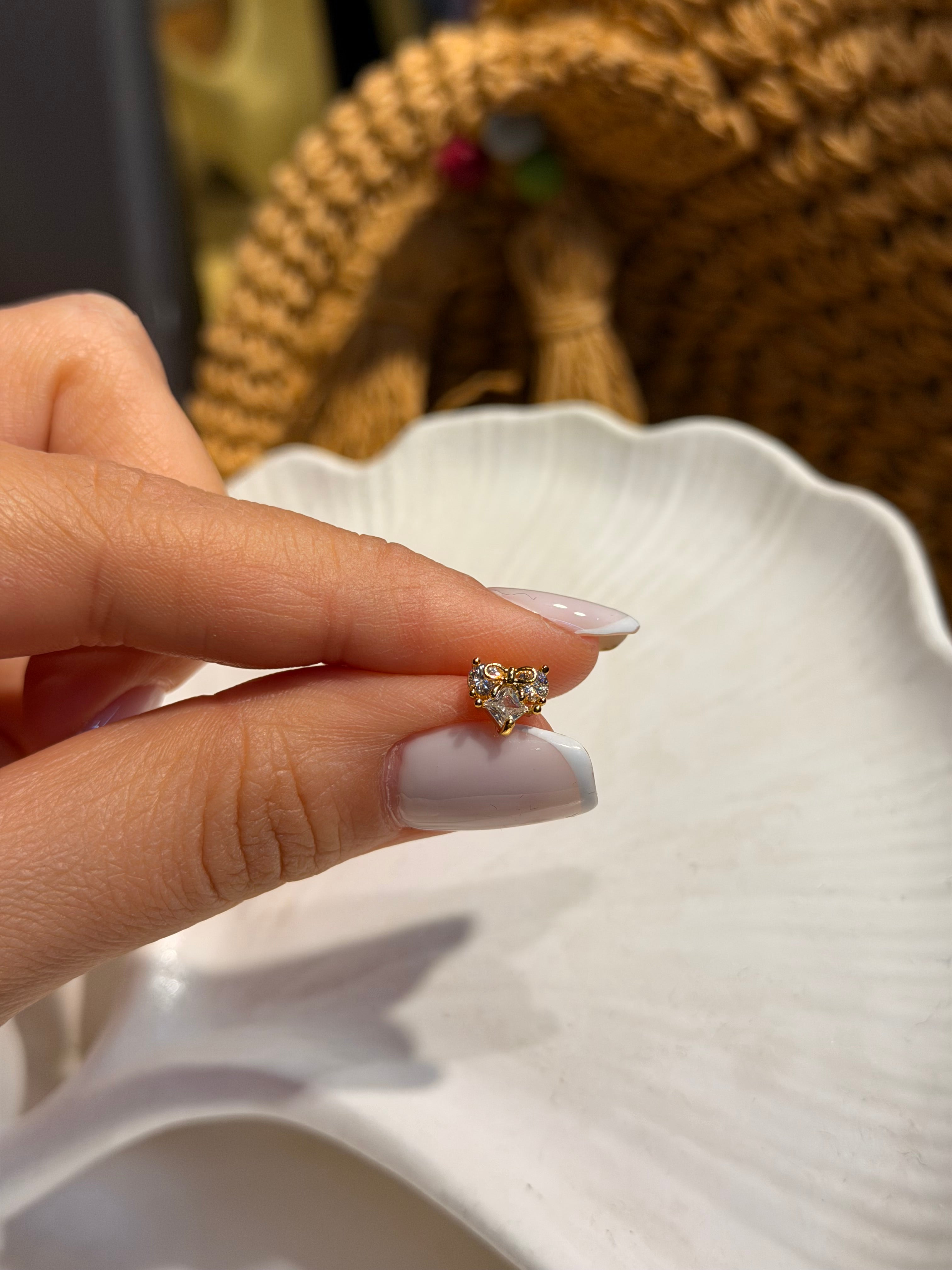 Kurdaleli Kalp Model Cerrahi Piercing Gold