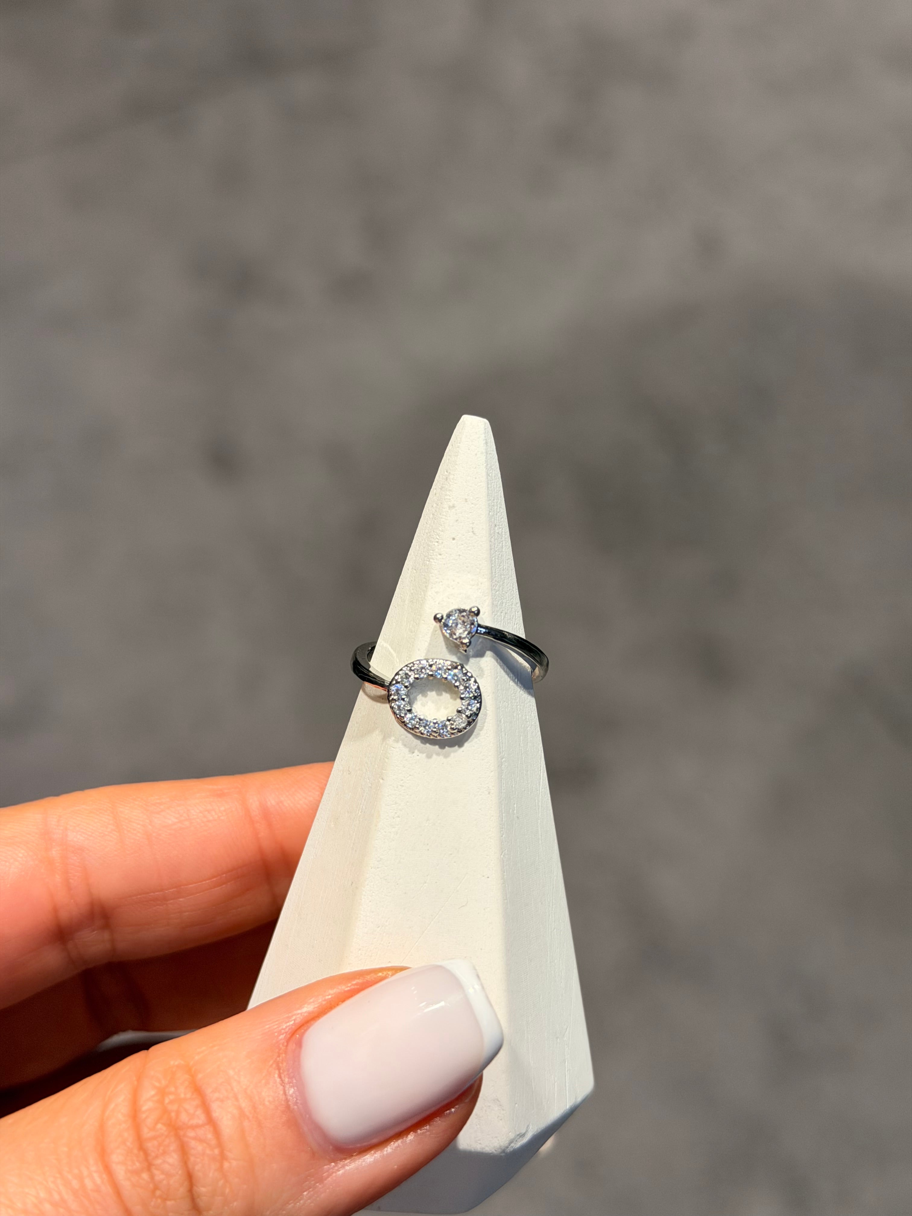 Tasarım Model Ayarlanabilir Yüzük Silver