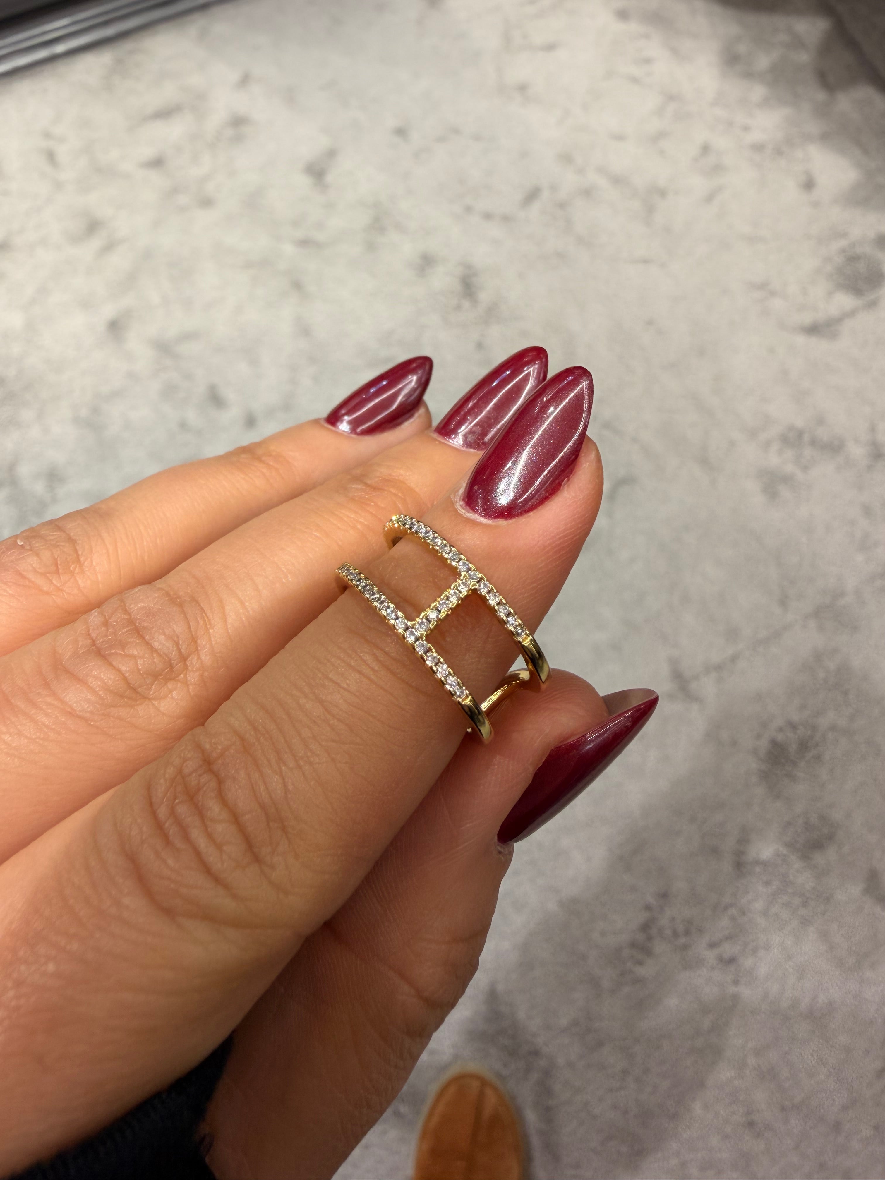 Zarif İnce Pırlanta Detaylı Ayarlanabilir Yüzük Gold Ürün ana görseli