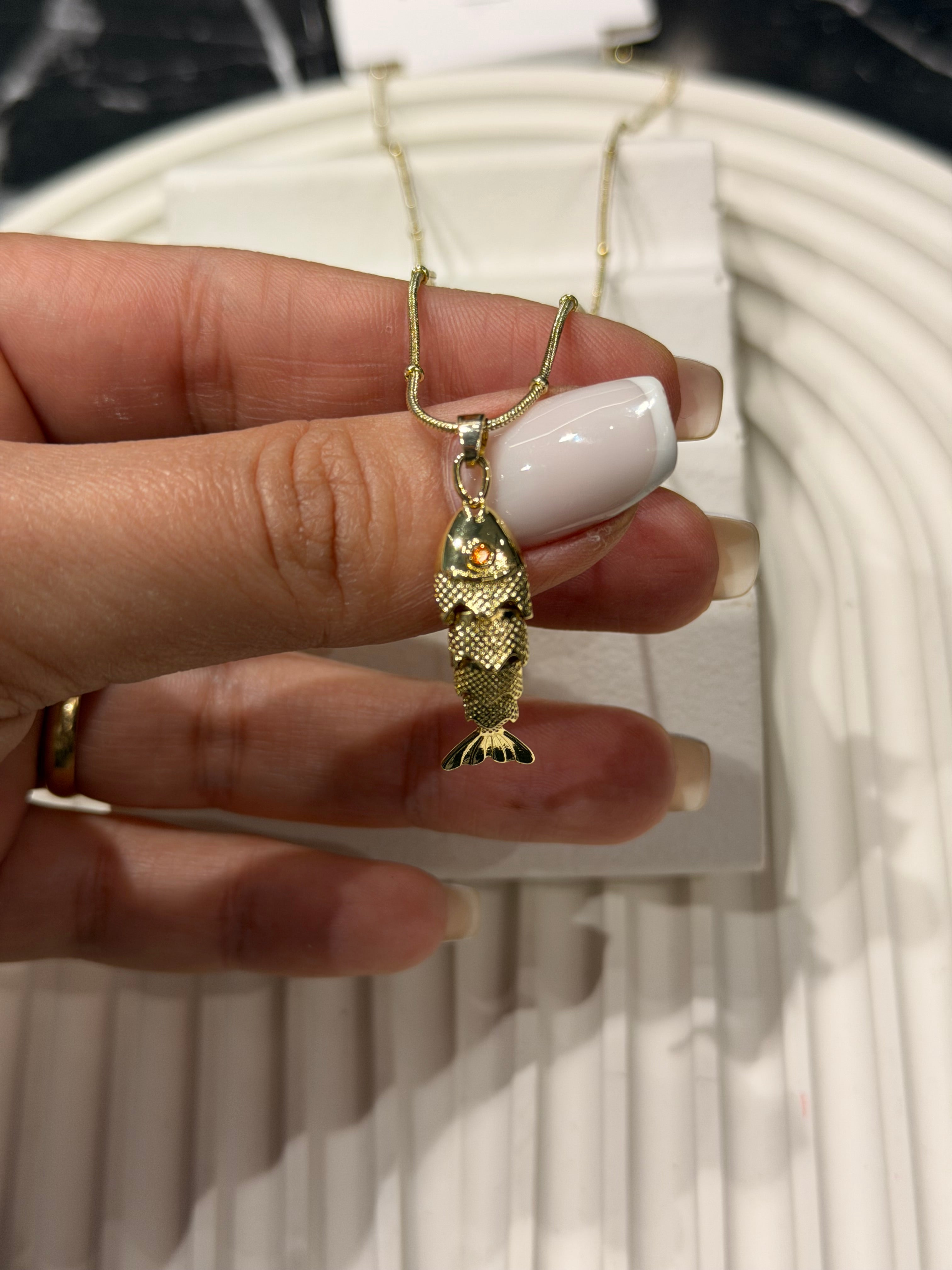 Şans Bereket Bolluk Gold Balık Kolyesi Ürün ikincil görseli