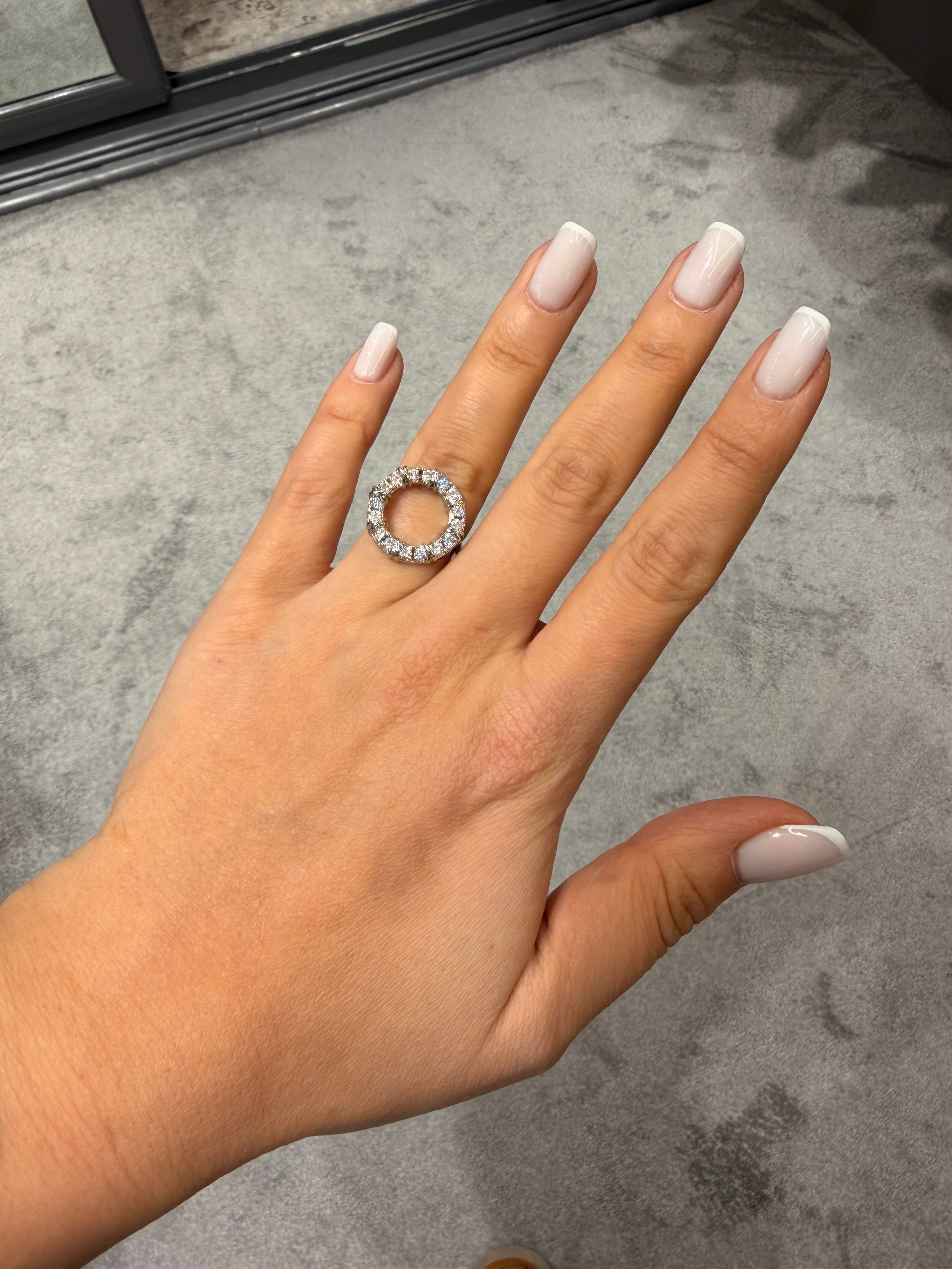 Pırlanta Dolgulu Çember Model Ayarlanabilir Yüzük