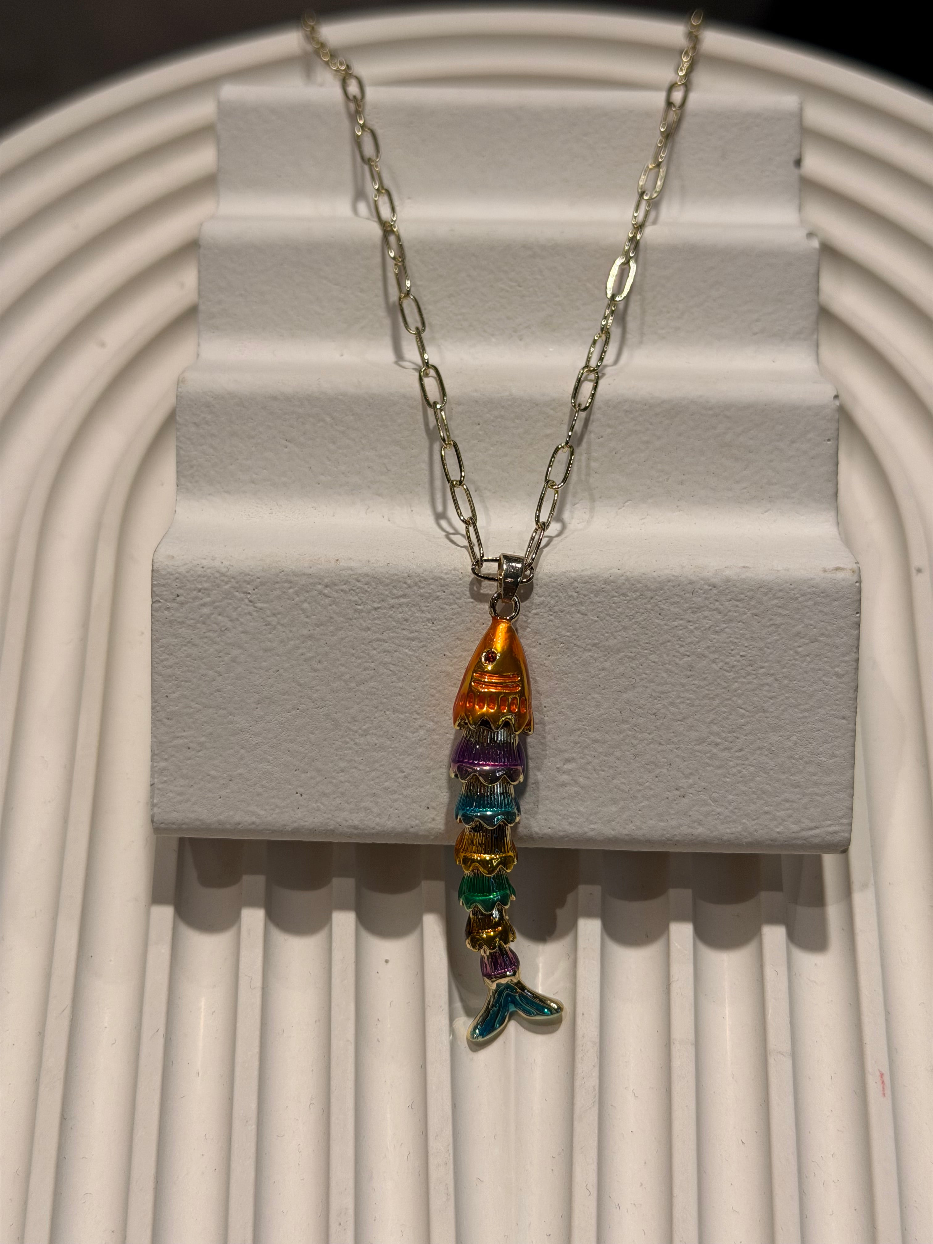 Şans Bereket Bolluk Renkli Balık Kolyesi Ürün ikincil görseli