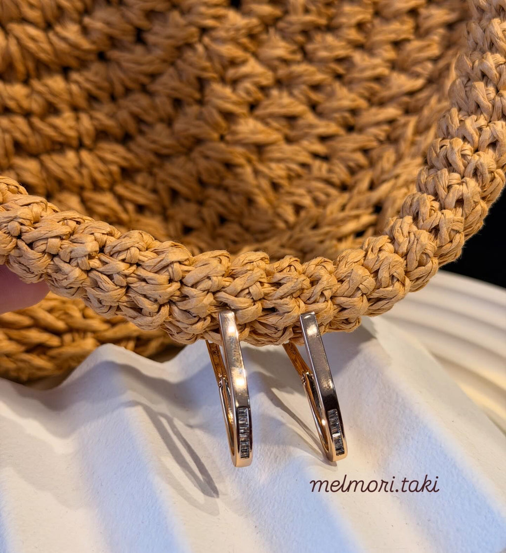 Xuping Uzun Halka Taşlı Model Küpe