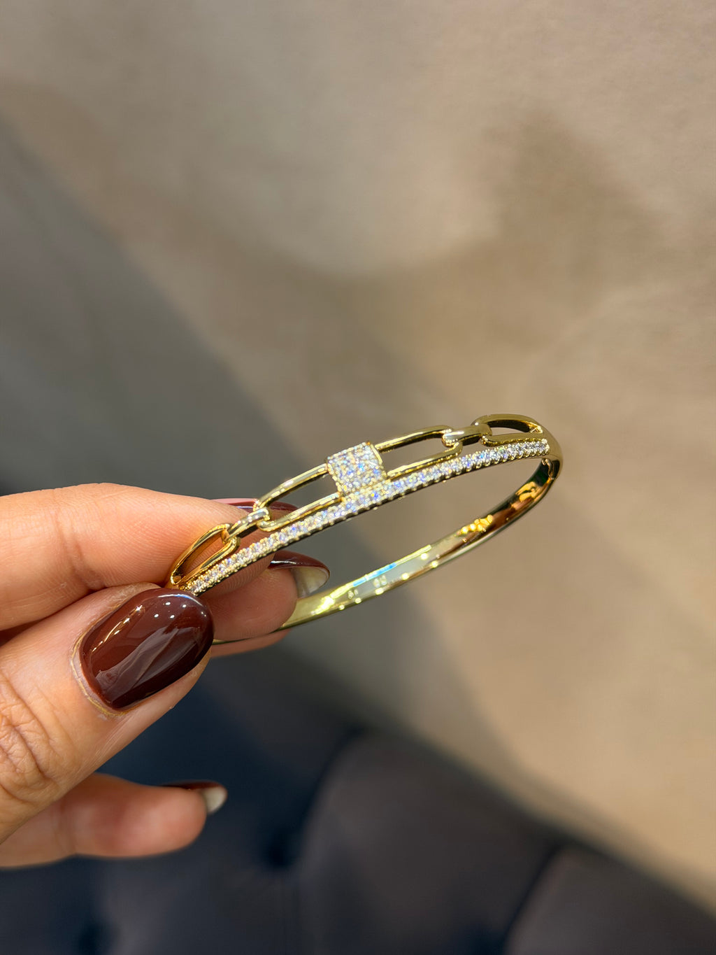 Xuping Kelepçe Bileklik