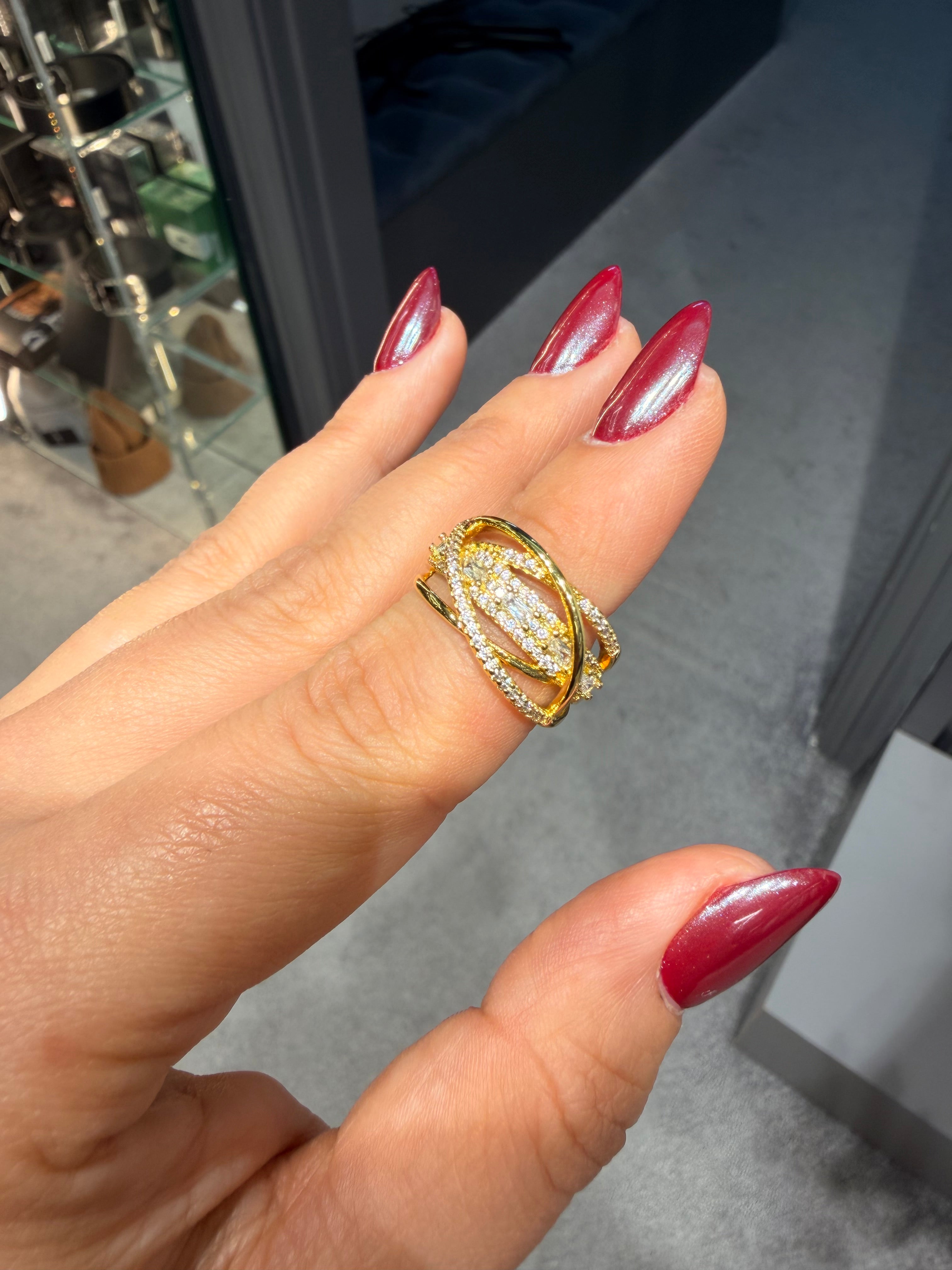 Gezegen Pırlanta Model Ayarlanabilir Yüzük Gold Ürün ikincil görseli