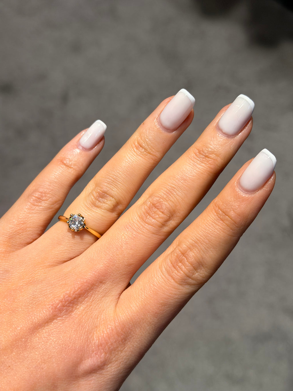 Tek Taş Pırlanta Model Ayarlanabilir Yüzük Gold