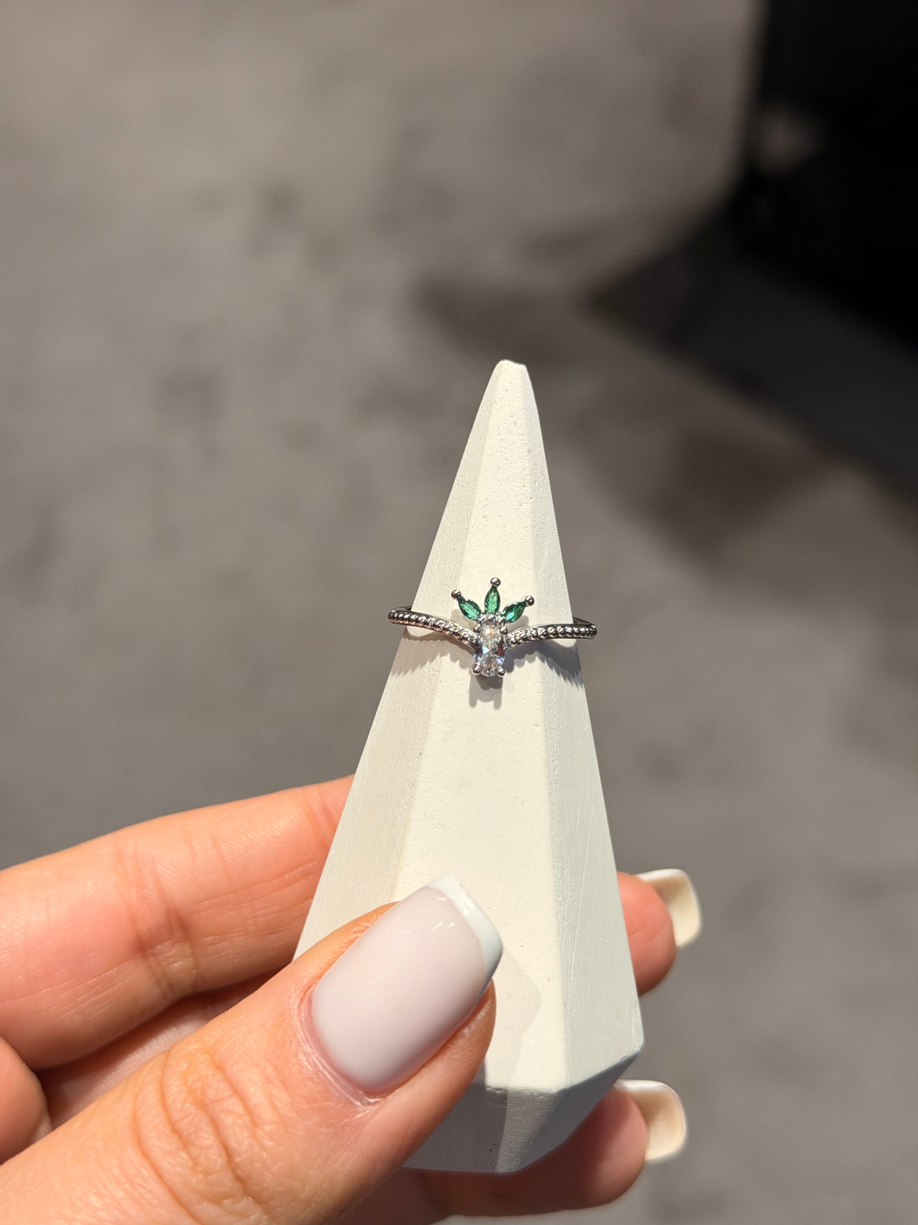 Yeşil Taş Model Ayarlanabilir Yüzük Silver Ürün ikincil görseli