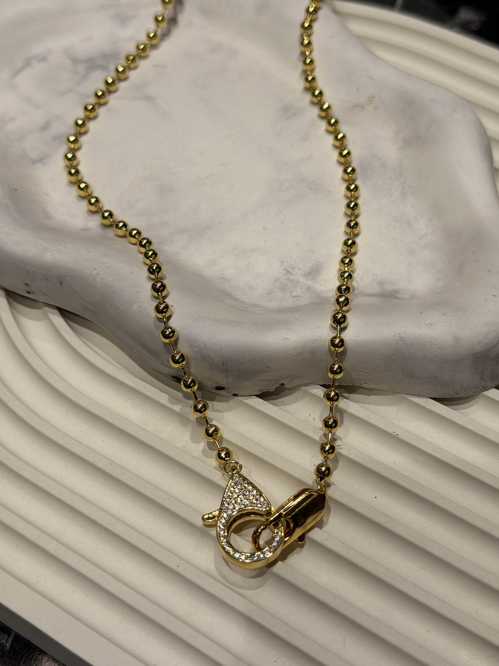 14k Tasarım Kelepçeli Model Kolye