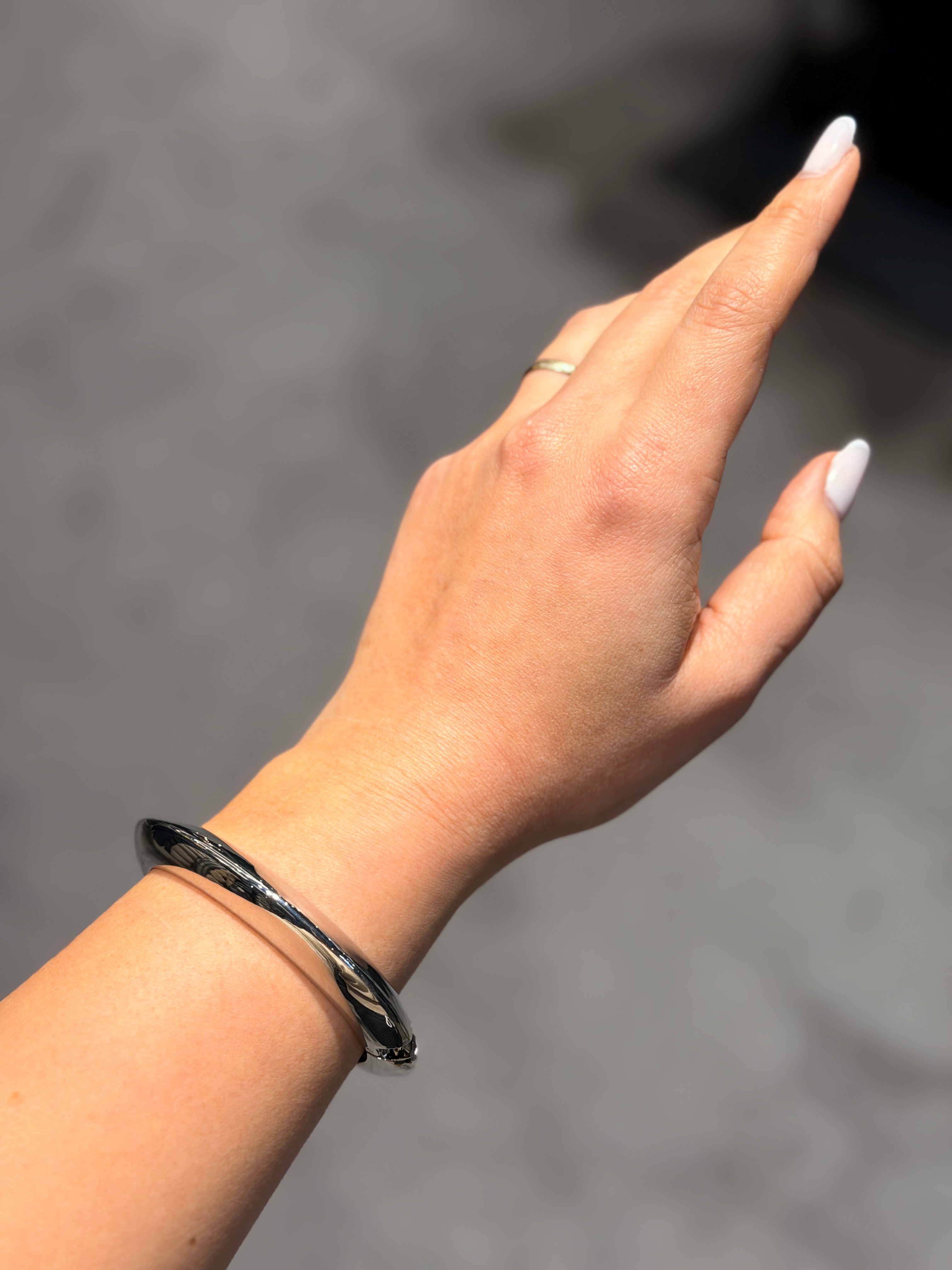 Elips Kalın Model Bileklik