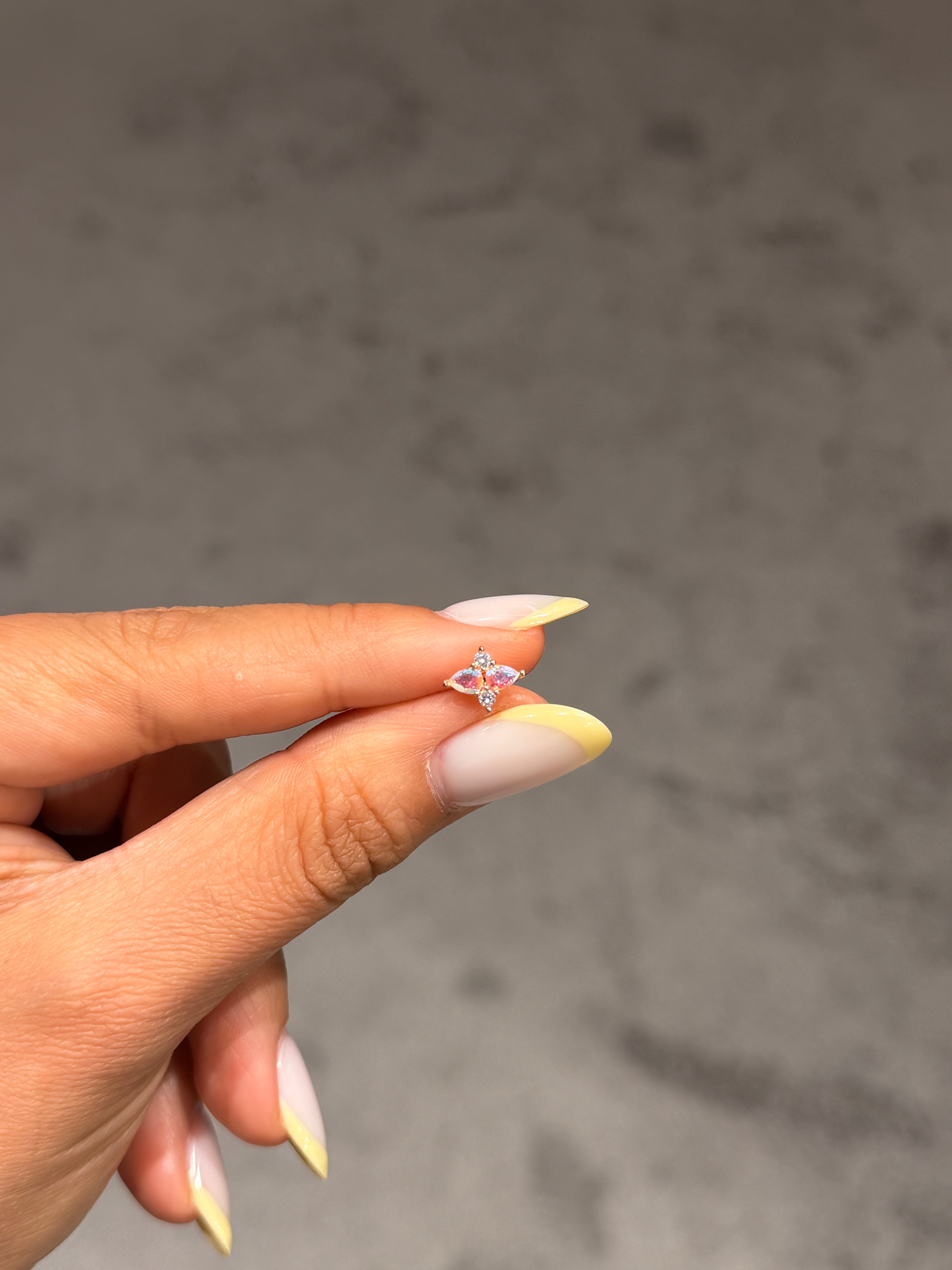 Pembe Pırlanta Taş Tasarım Model Cerrahi Piercing Rose Gold Ürün ana görseli